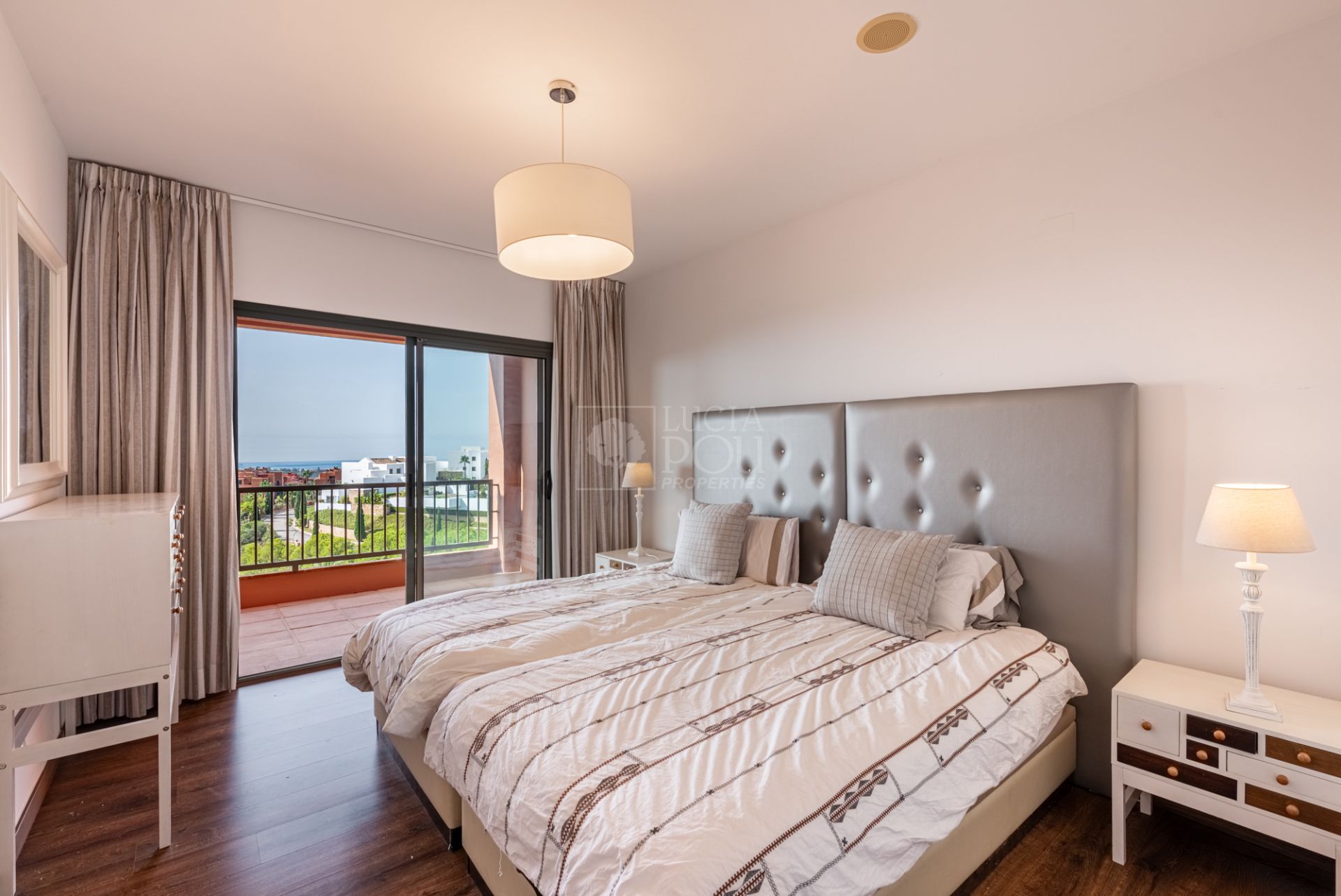 Apartamento  en Los Flamingos, Benahavis