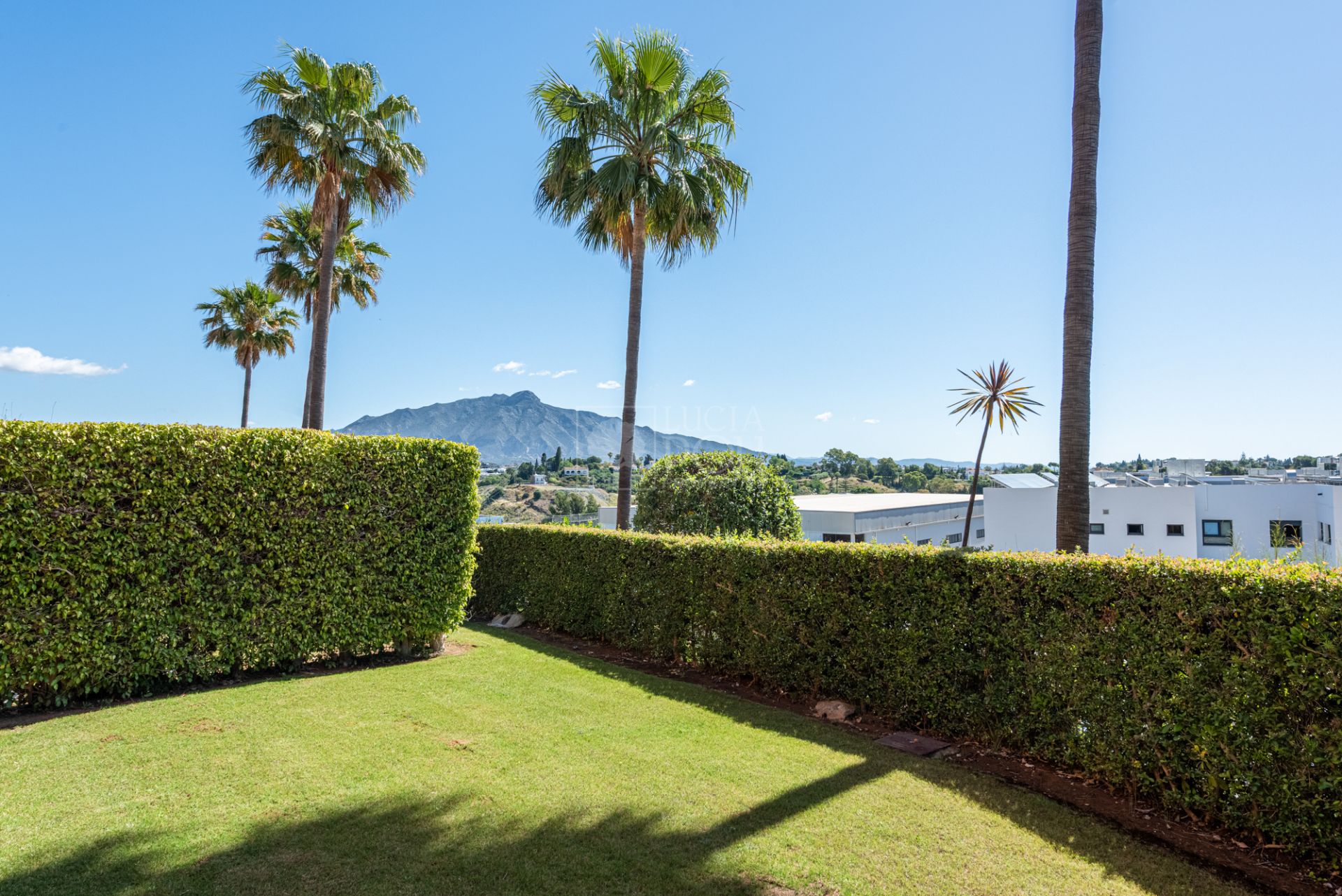 Ground Floor Apartment  in New Golden Mile, Estepona East, Estepona