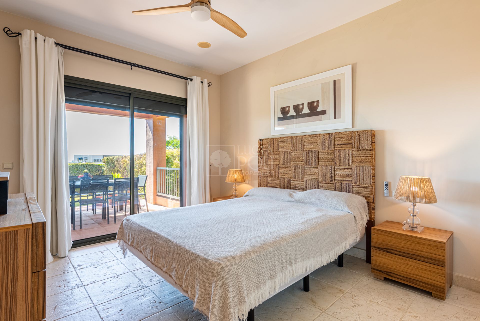 Ground Floor Apartment  in New Golden Mile, Estepona East, Estepona