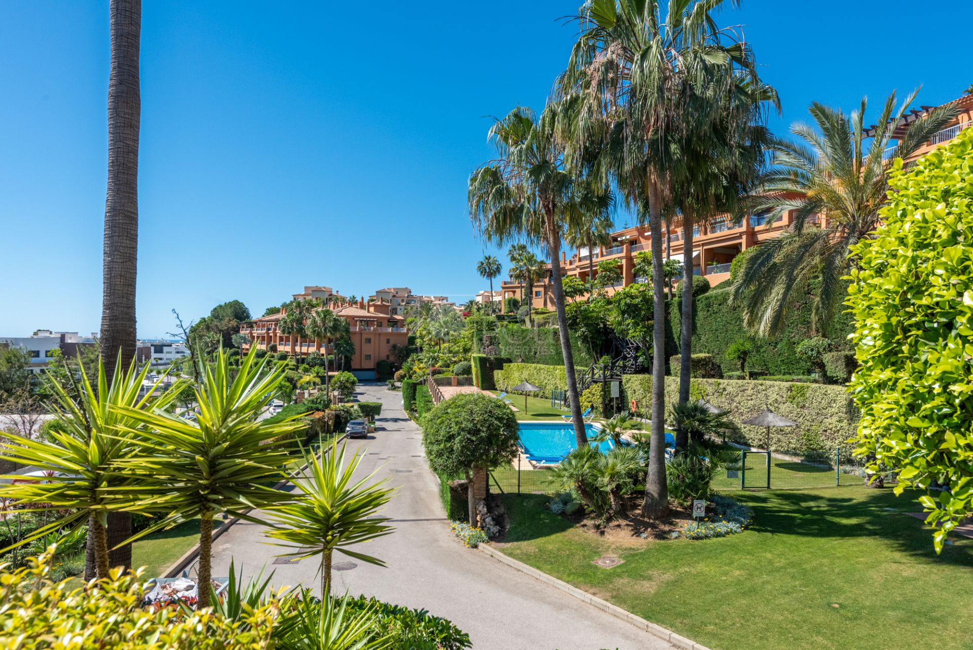 Ground Floor Apartment  in New Golden Mile, Estepona East, Estepona
