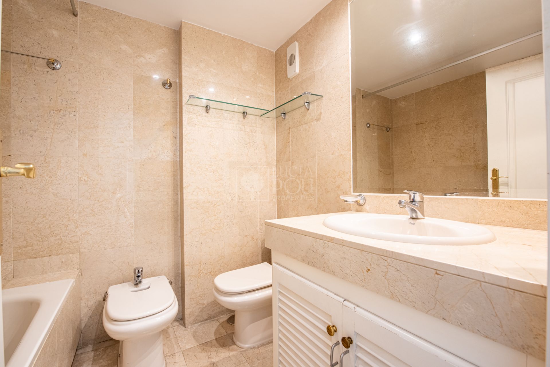 Apartamento  en Nueva Andalucia, Marbella