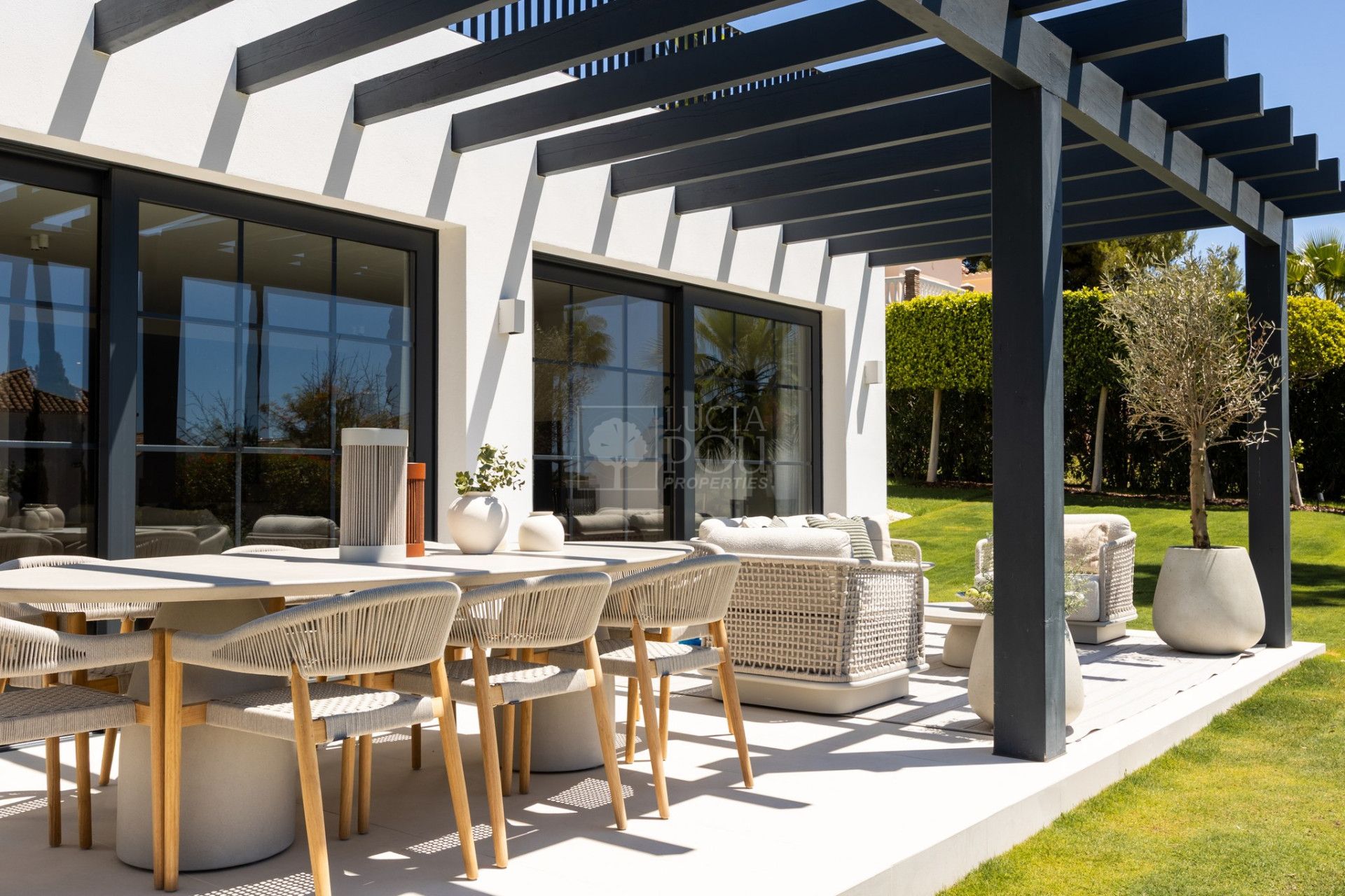 Villa  en New Golden Mile, Estepona Este, Estepona