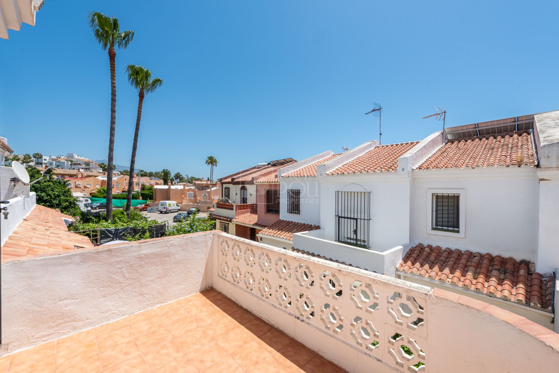 Adosado  en New Golden Mile, Estepona Este, Estepona