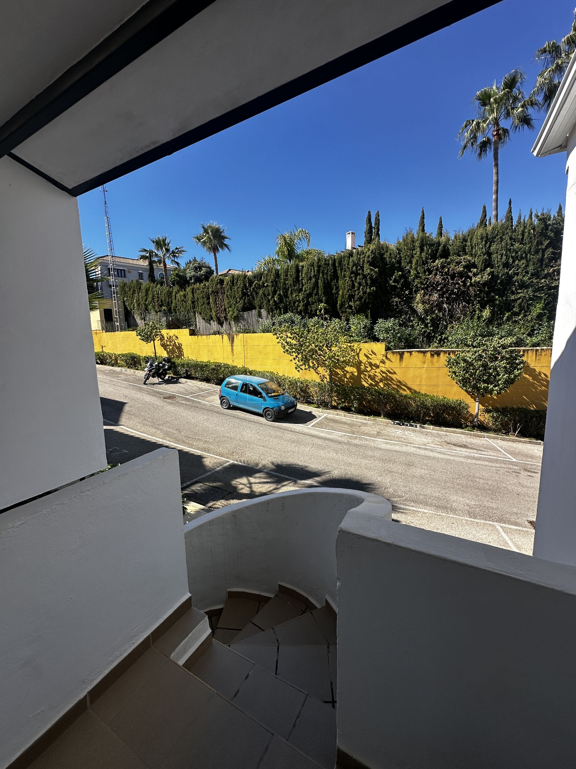 Apartamento  en Nueva Andalucia, Marbella