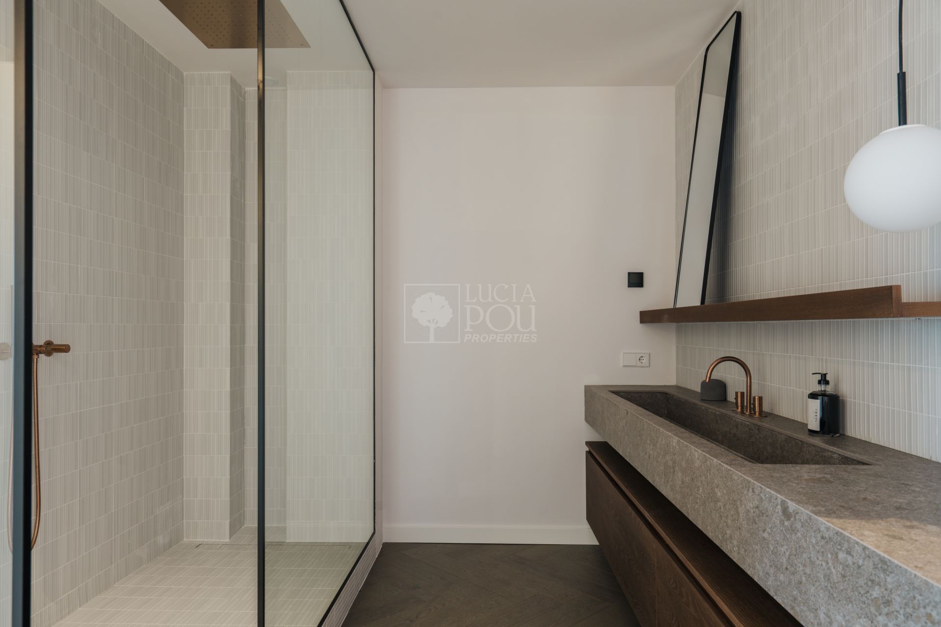 Atico Duplex  en Nueva Andalucia, Marbella