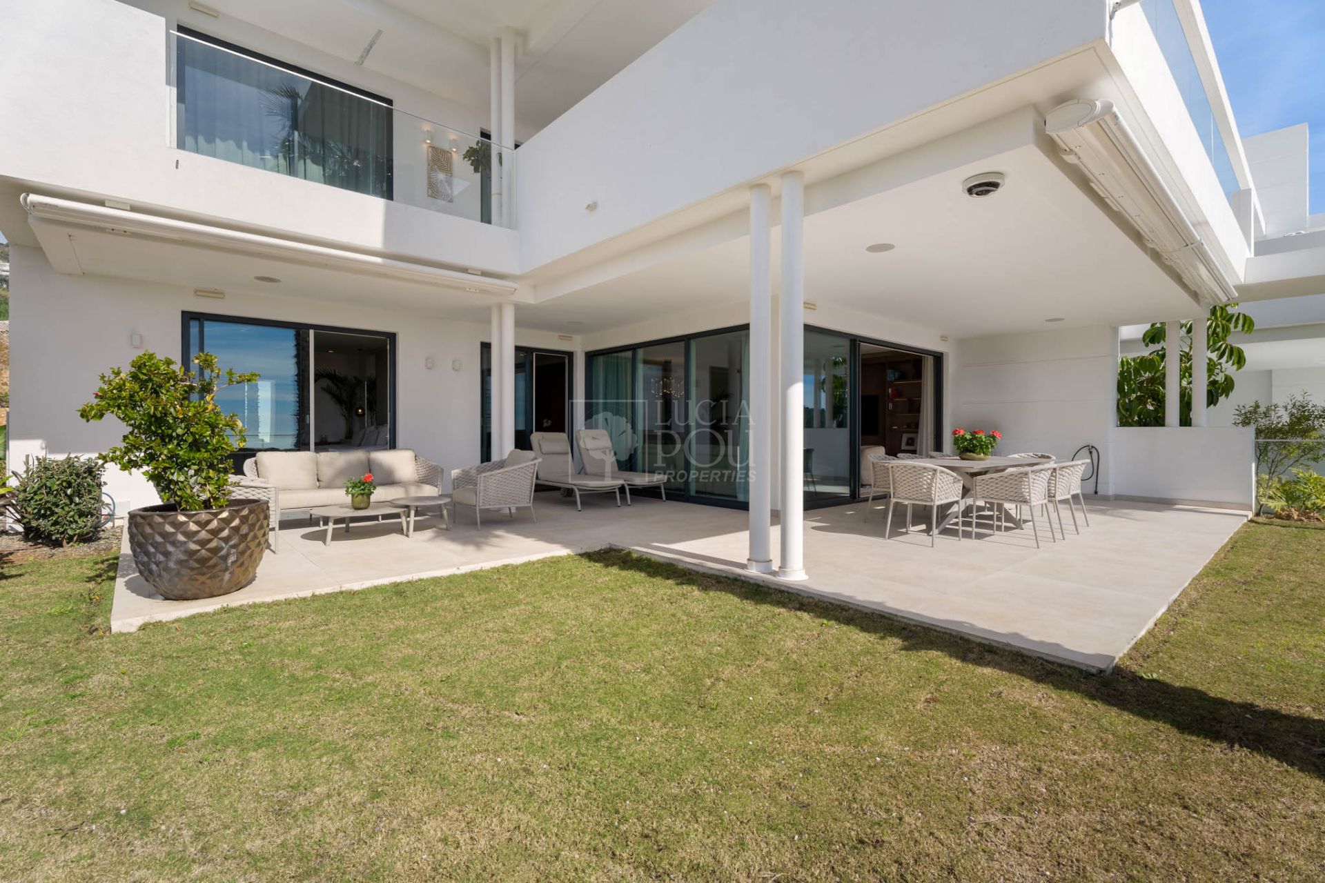 Apartamento Planta Baja  en Ojen