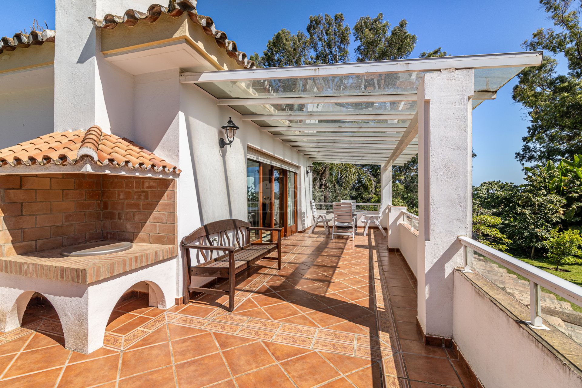 Villa  en New Golden Mile, Estepona Este, Estepona