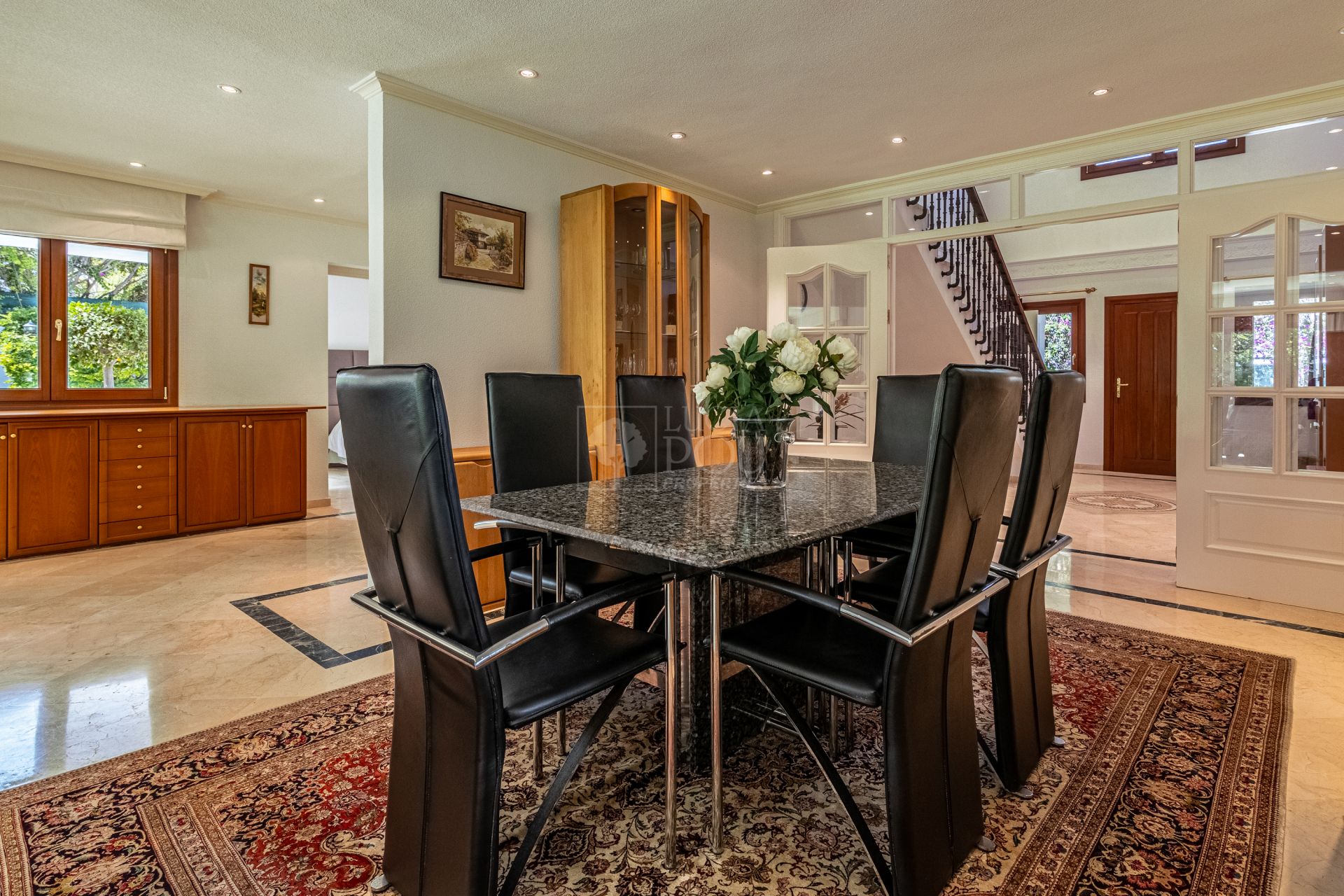 Villa  en New Golden Mile, Estepona Este, Estepona