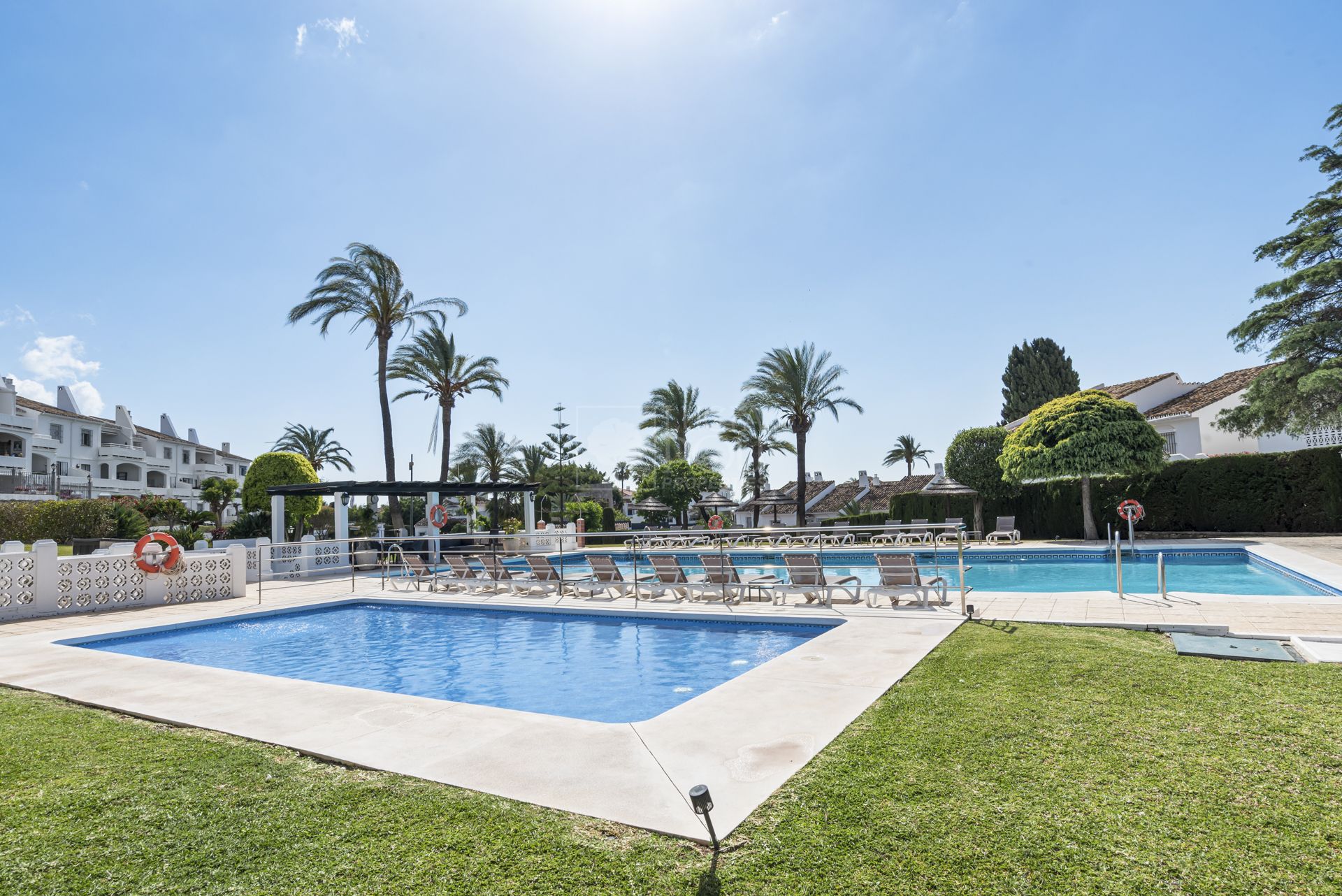 Apartamento Planta Baja  en Nueva Andalucia, Marbella