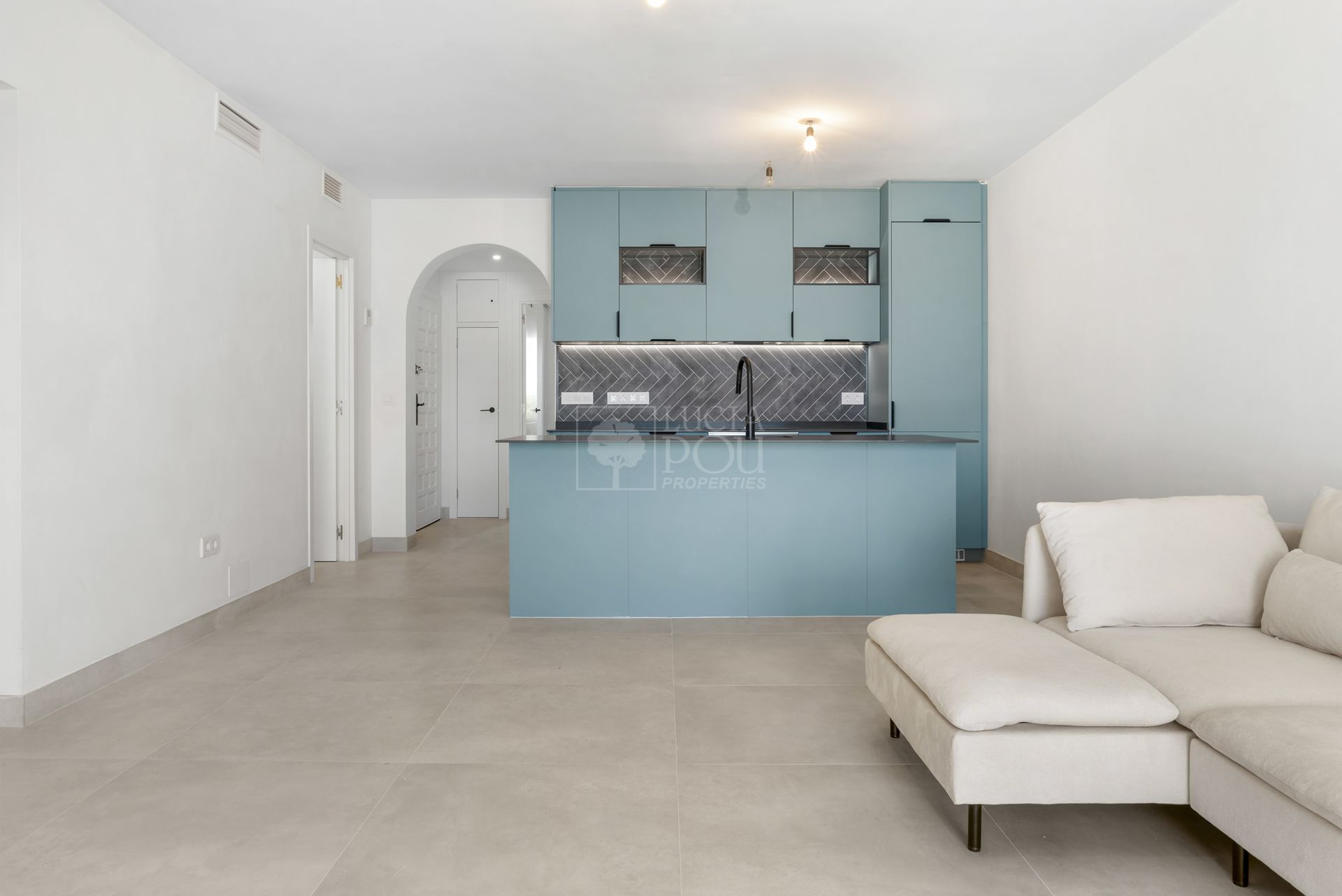 Apartamento Planta Baja  en Nueva Andalucia, Marbella