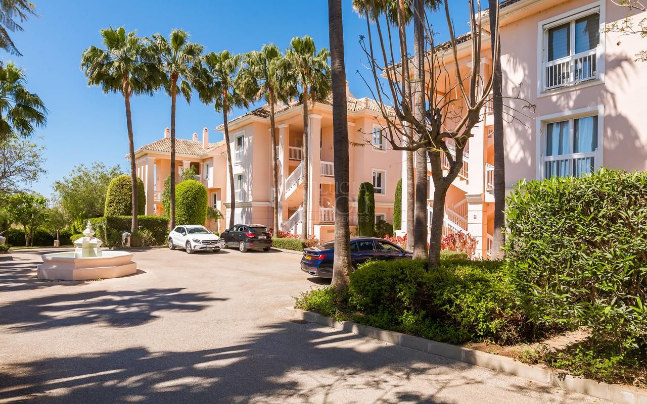 Apartamento Planta Baja  en Los Flamingos, Benahavis