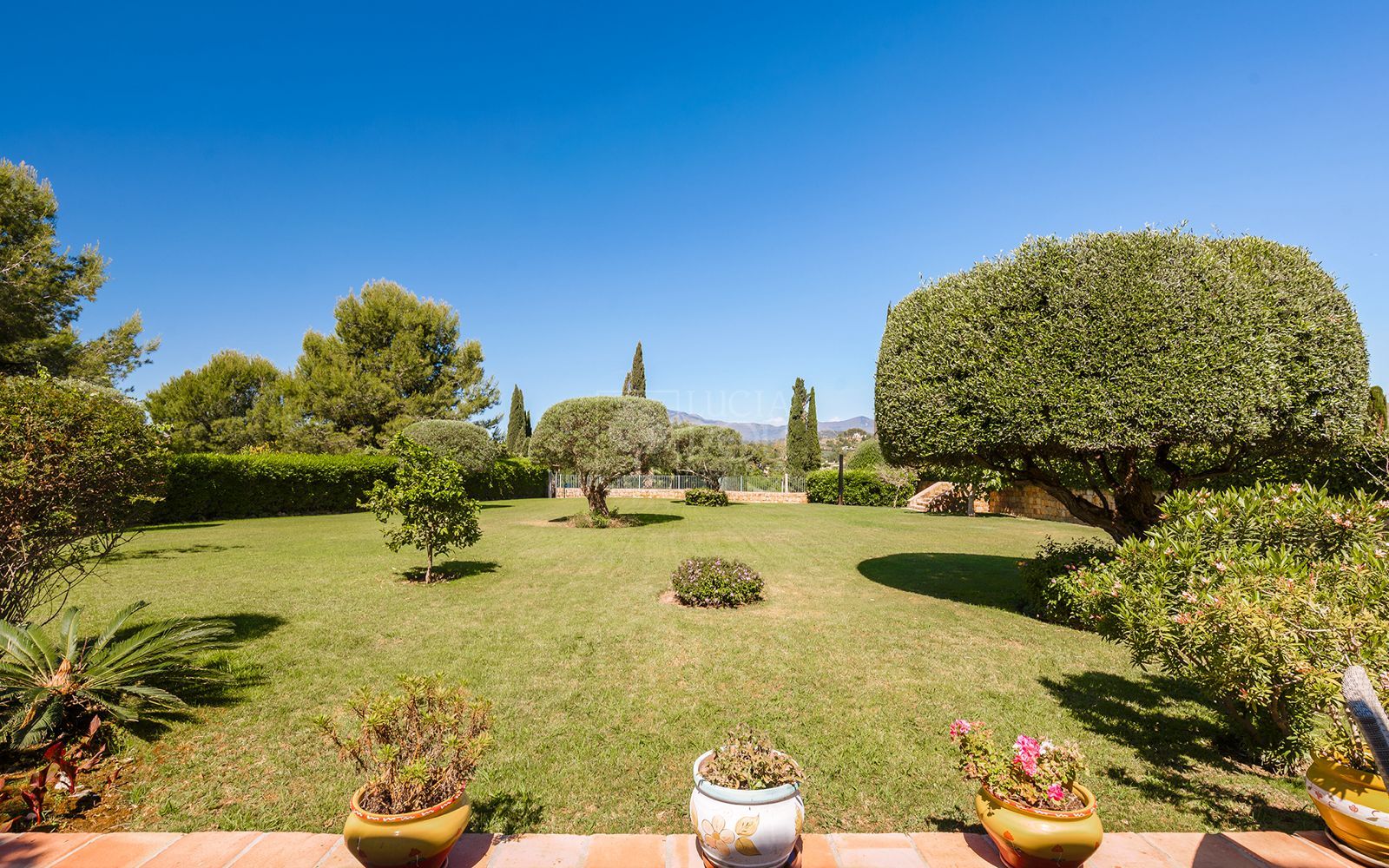 Apartamento Planta Baja  en Los Flamingos, Benahavis