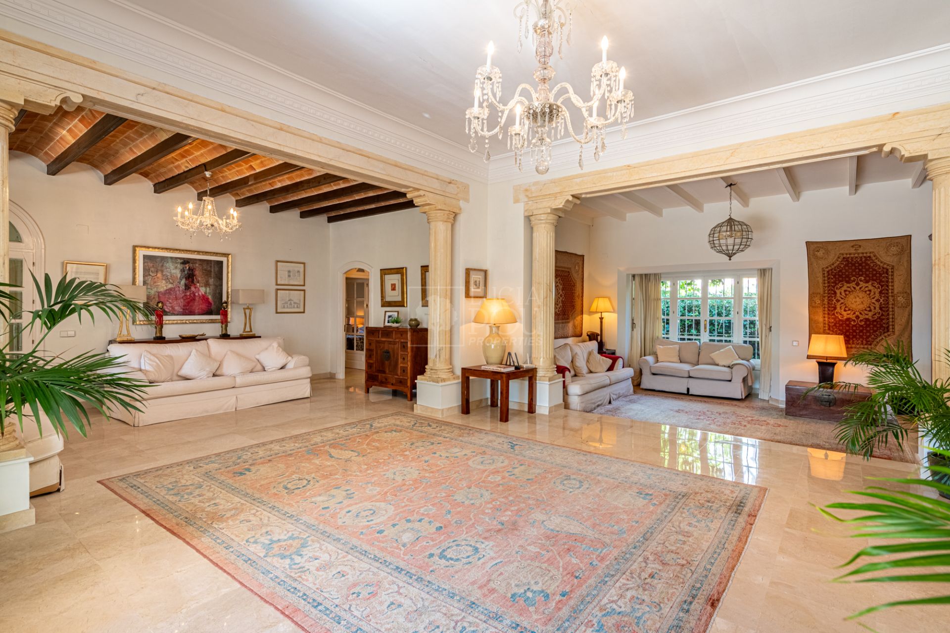 Villa  en Beach Side New Golden Mile, Estepona Este, Estepona