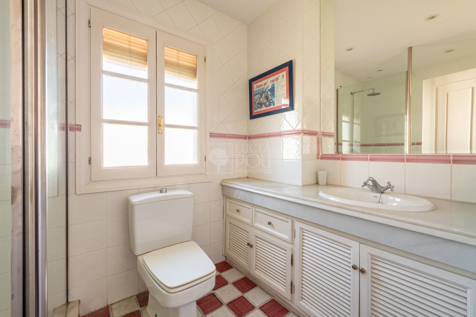 Villa  en Beach Side New Golden Mile, Estepona Este, Estepona