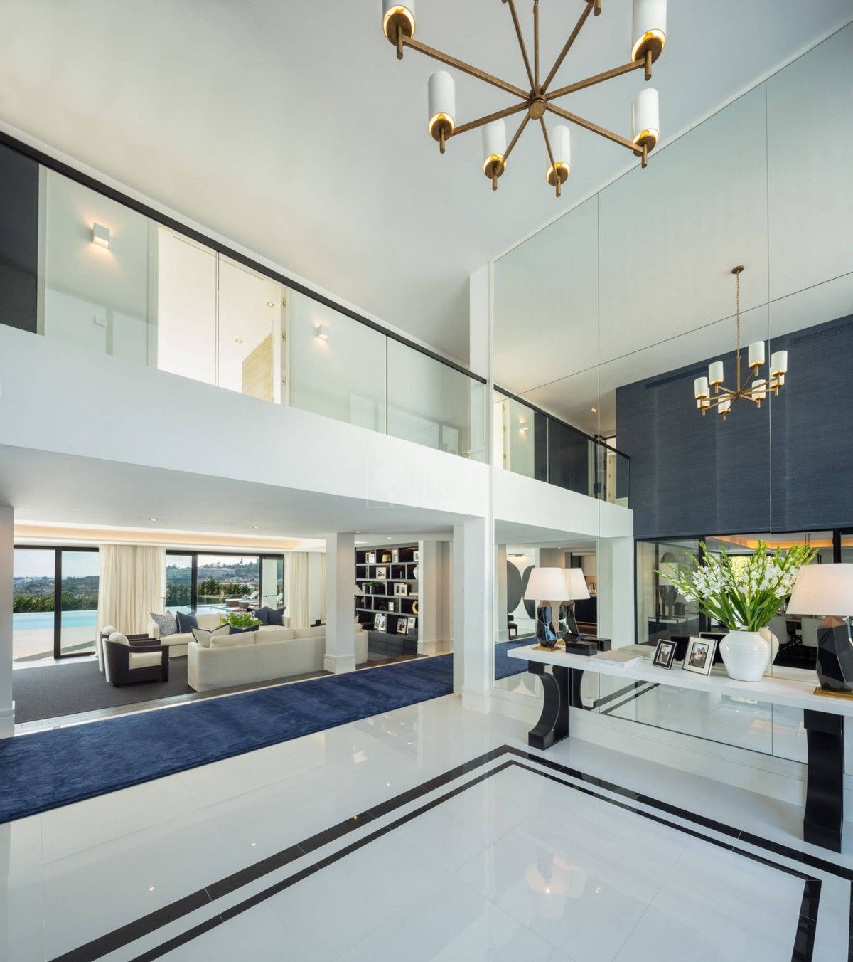 Villa  in Nueva Andalucia, Marbella