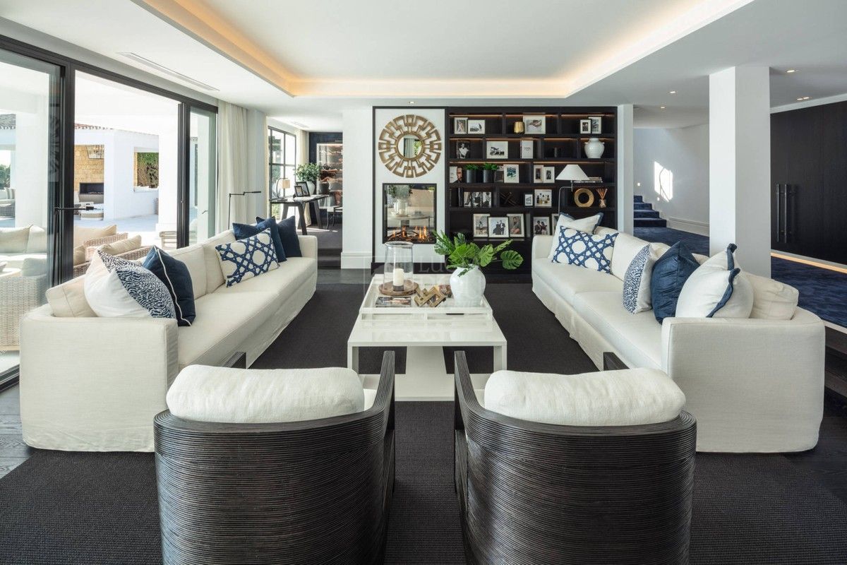 Villa  in Nueva Andalucia, Marbella