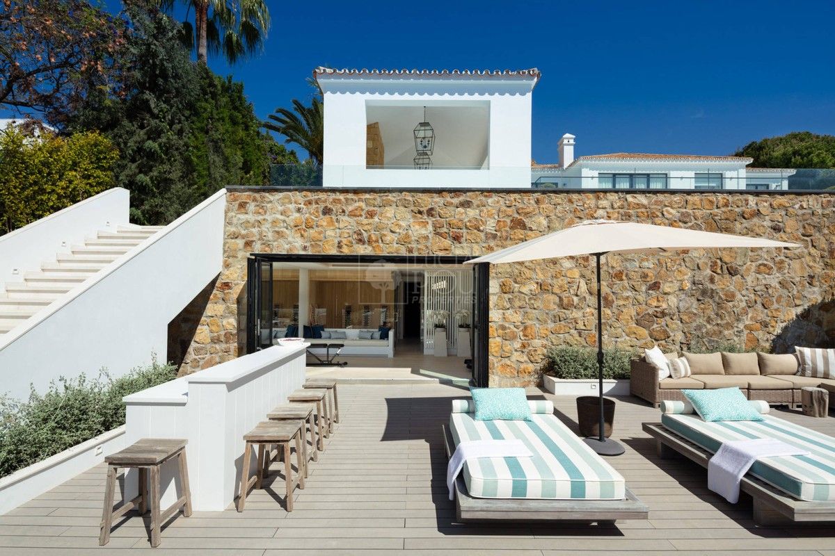 Villa  in Nueva Andalucia, Marbella