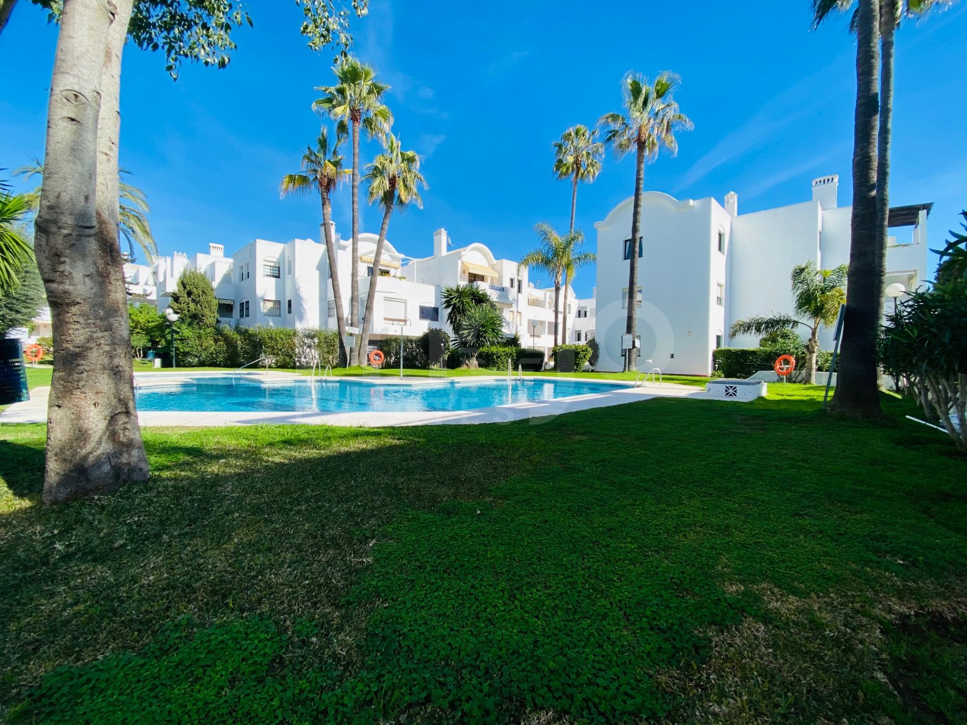 Precioso apartamento en planta baja cerca del mar