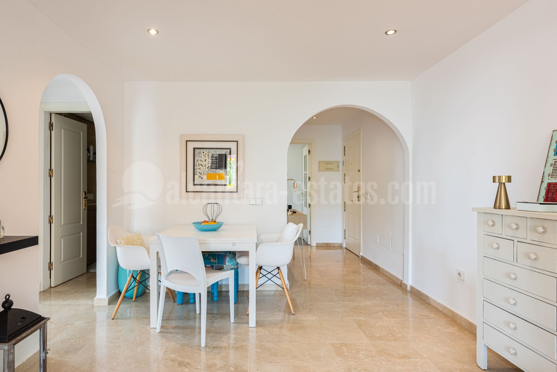 Apartment in Marbella Golden Mile, Marbella