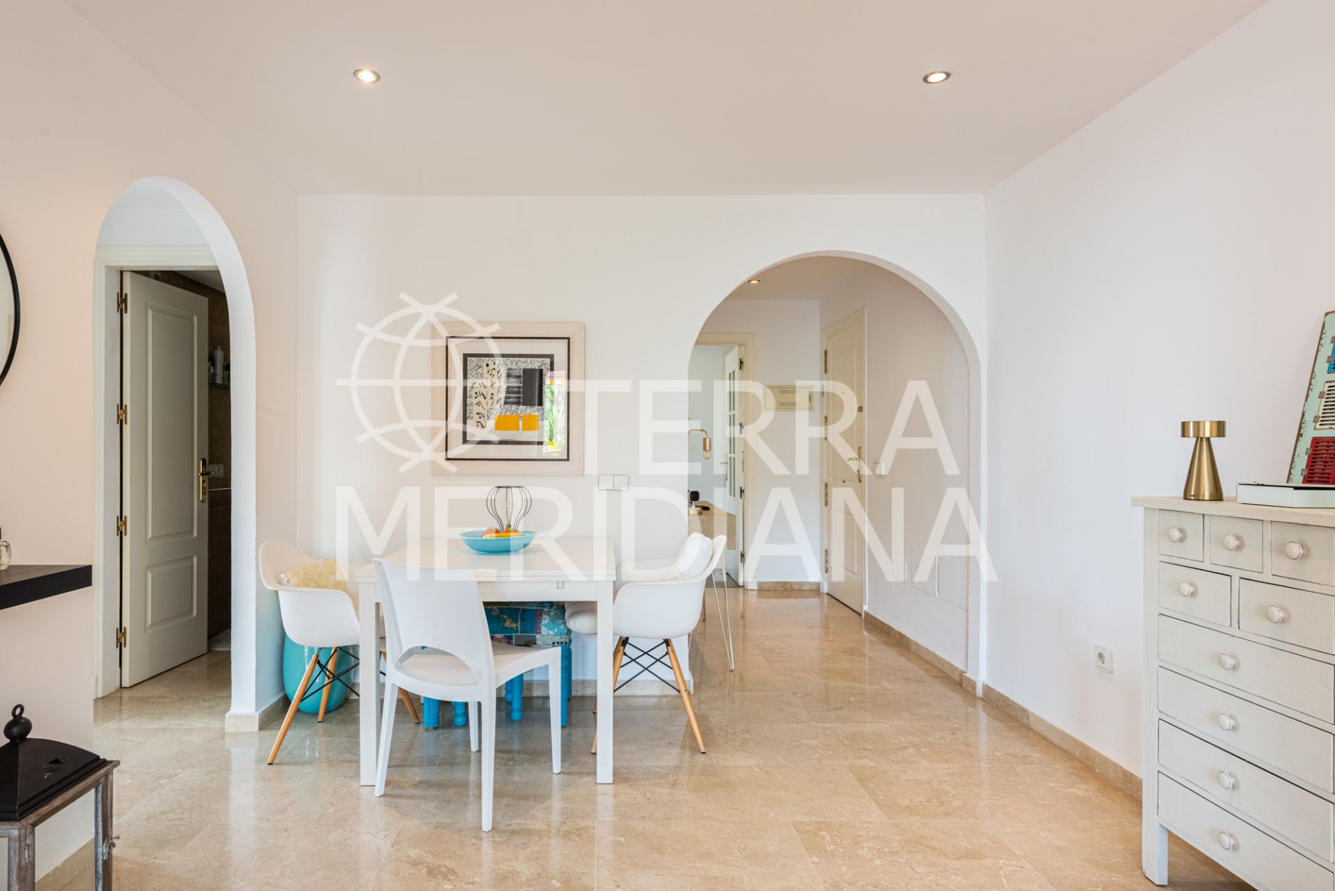 Apartment in Marbella Golden Mile, Marbella