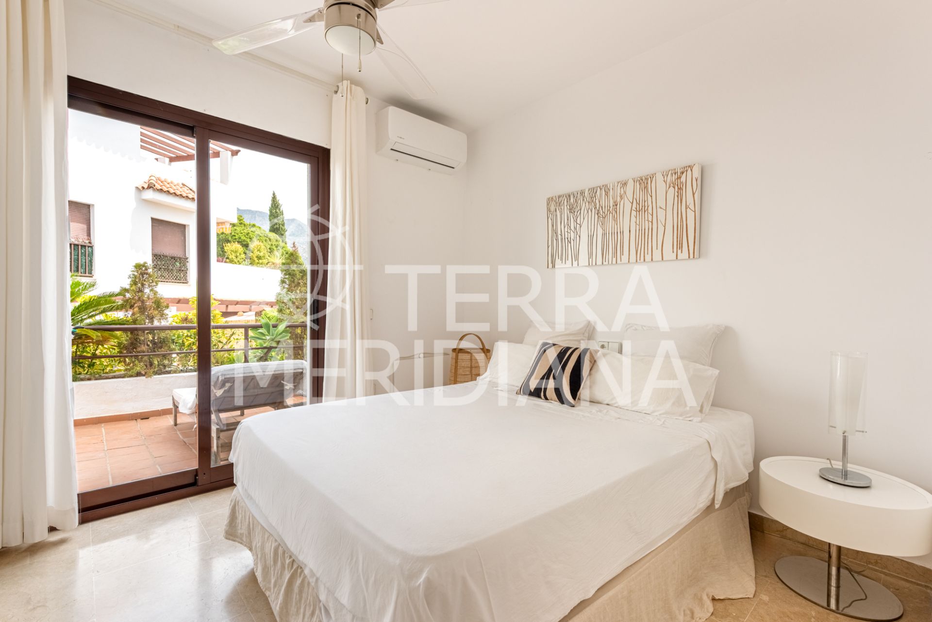 Apartment in Marbella Golden Mile, Marbella