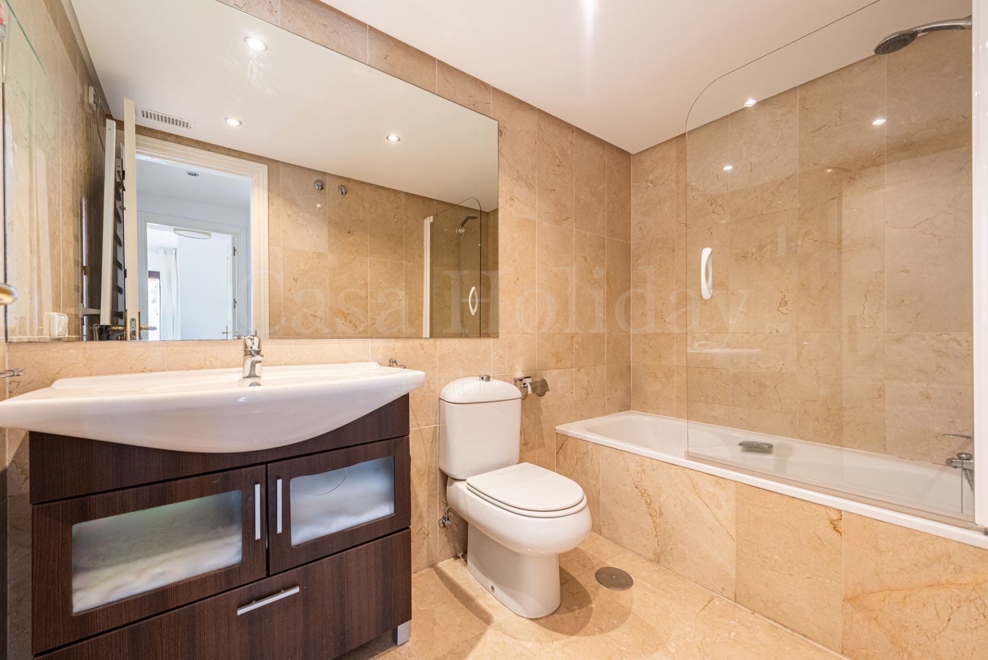 Apartment in Marbella Golden Mile, Marbella