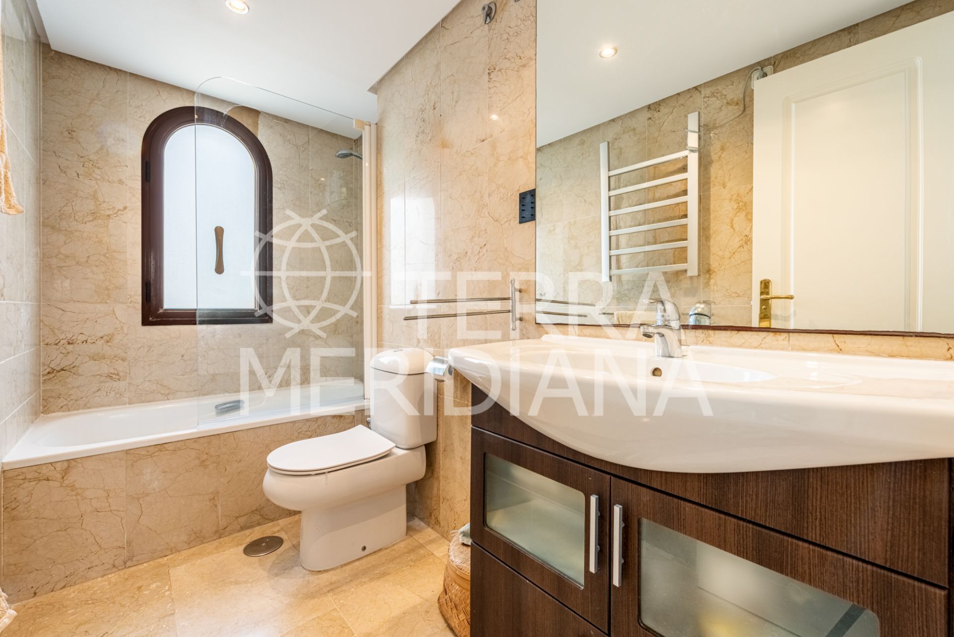 Apartment in Marbella Golden Mile, Marbella
