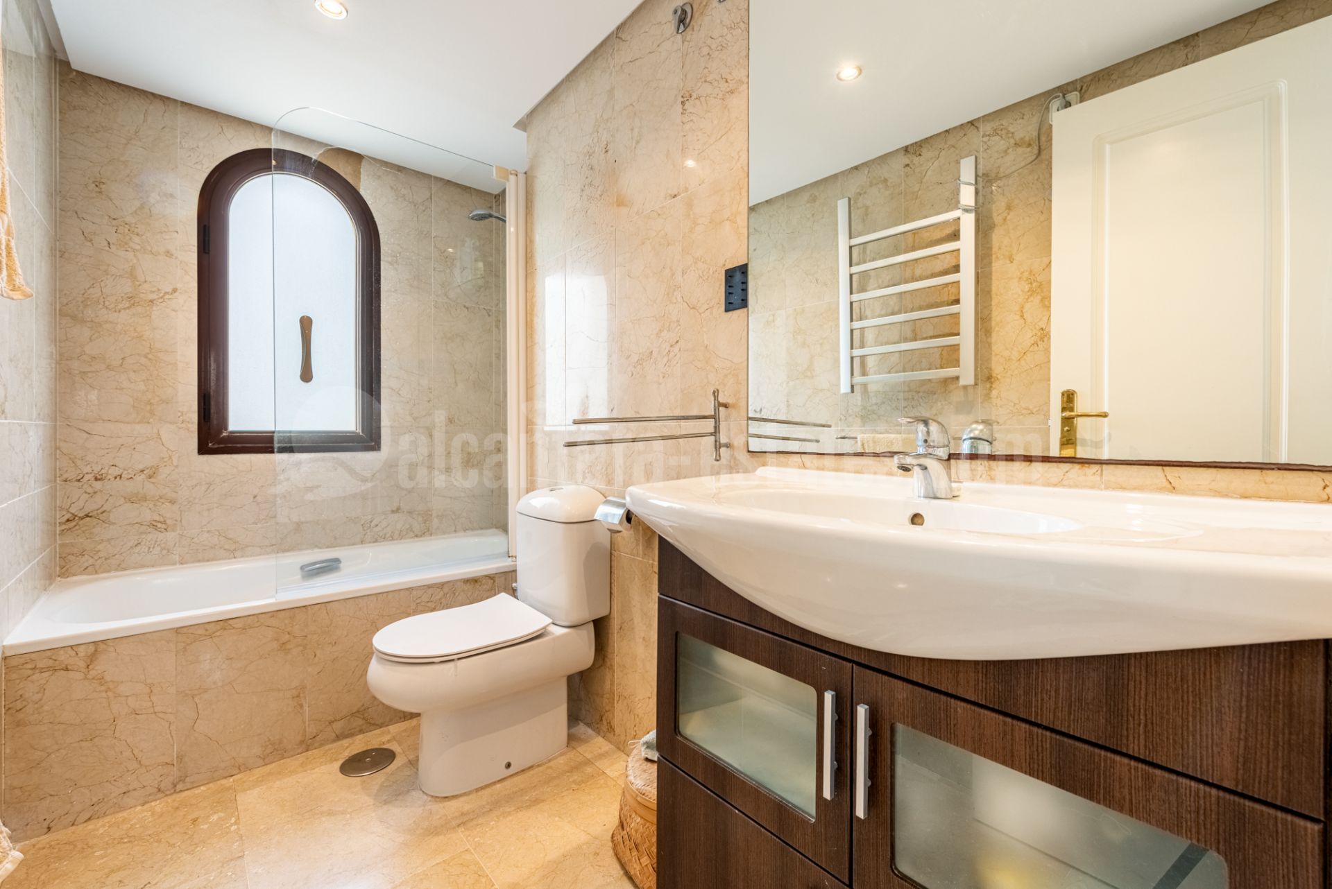 Apartment in Marbella Golden Mile, Marbella