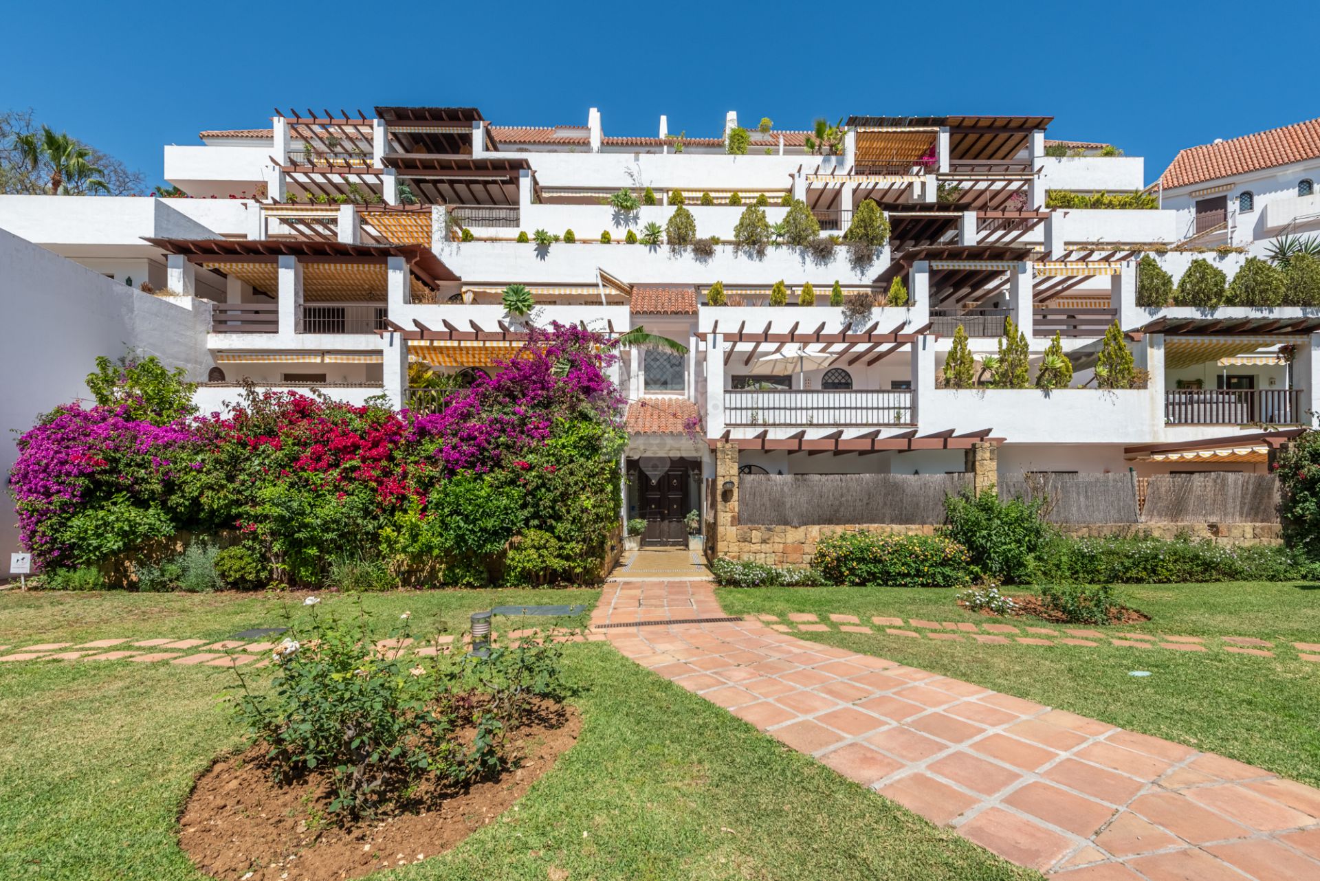 Apartment in Coto Real, Marbella