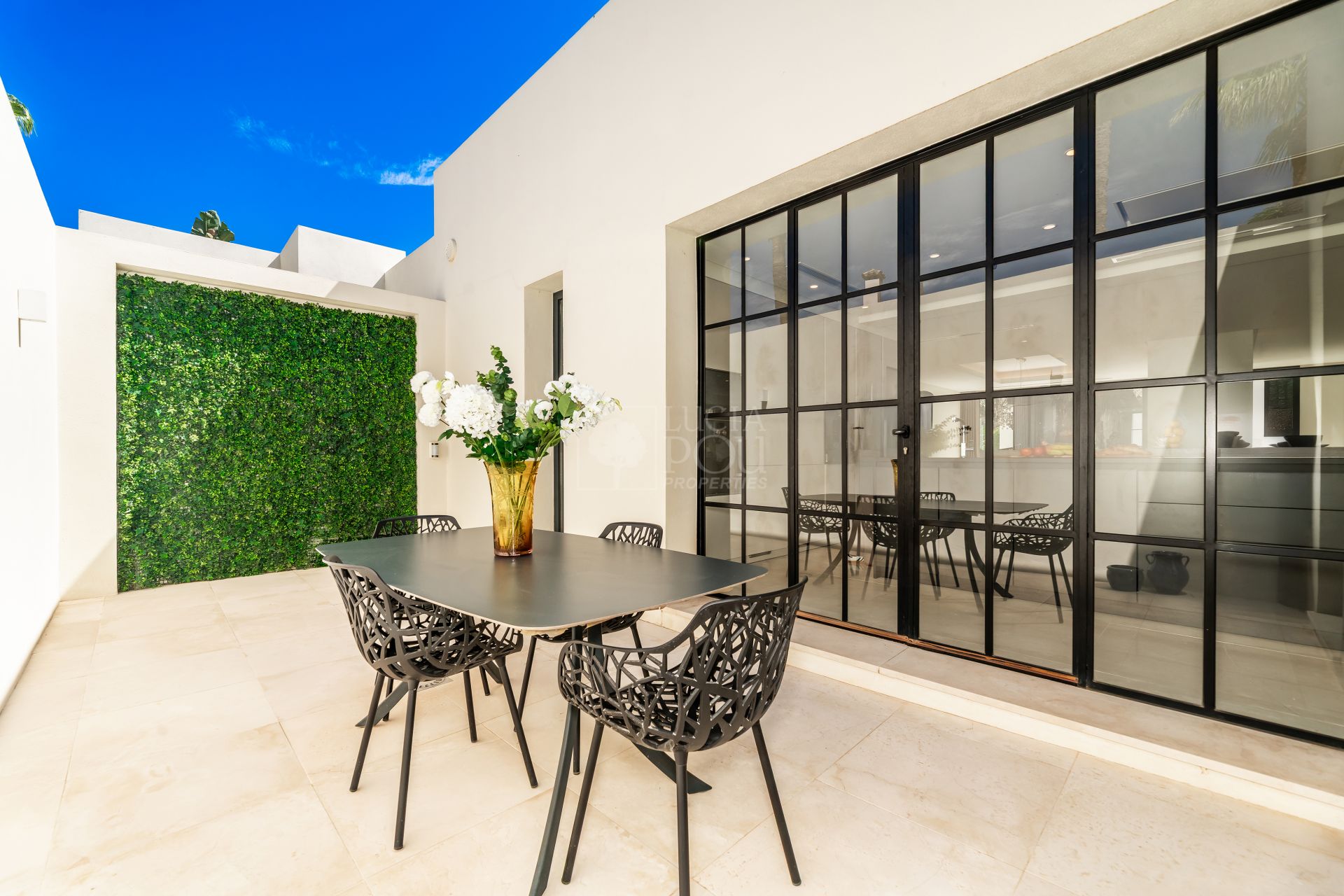 Villa  en Marbella Este, Marbella