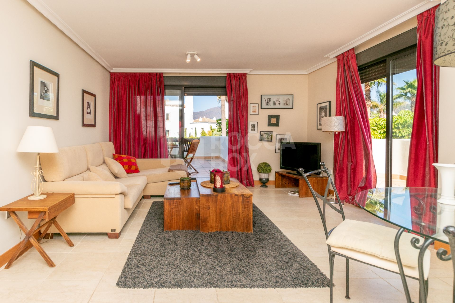 Apartment, terrace, swimming pool, golf, 2 bedrooms, Estepona, La Resina, Selwo.