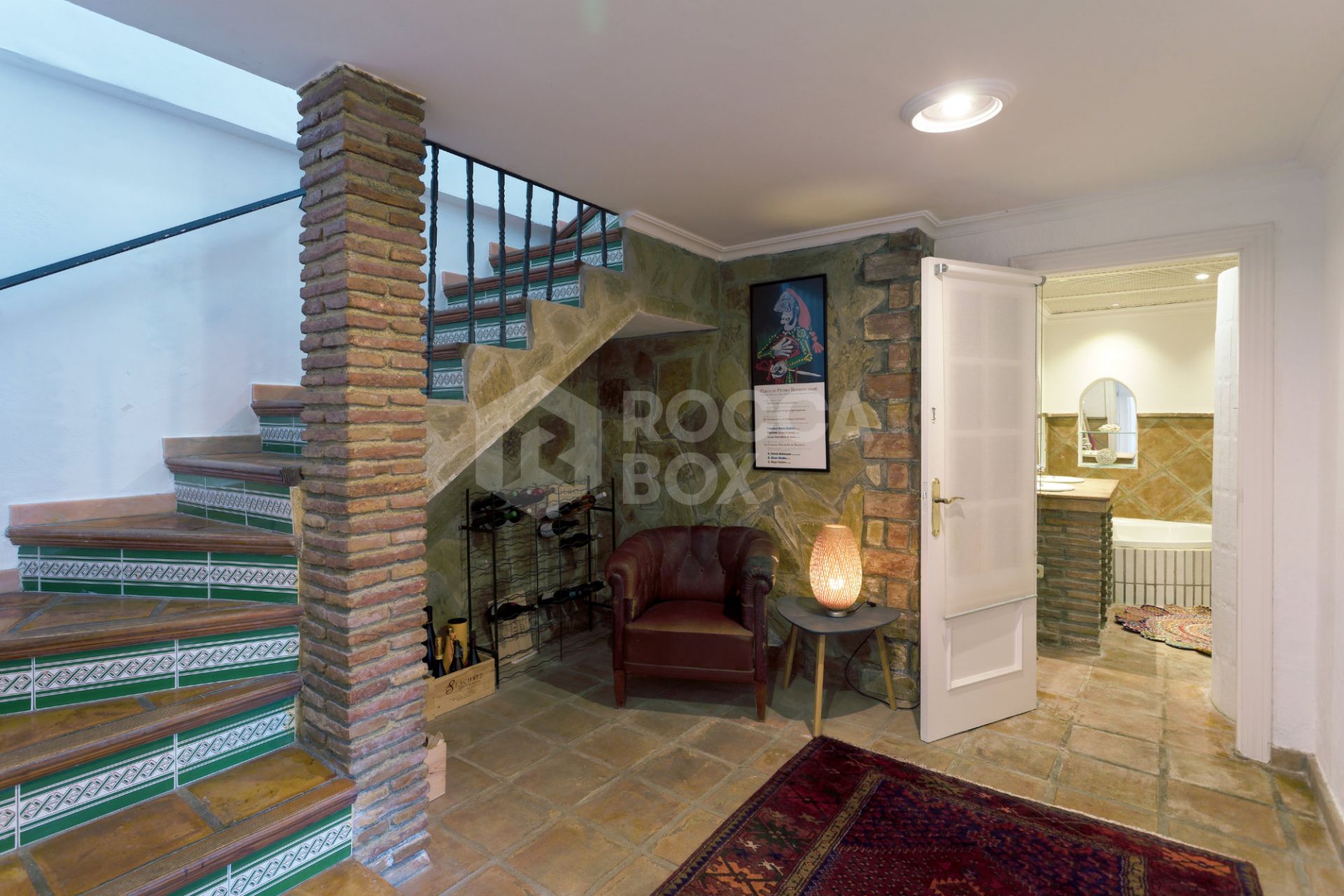 Lovely 5-bedroom villa with separate apartment in Torremuelle