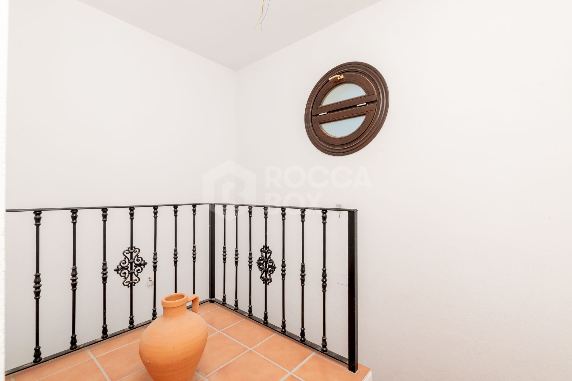 Fantastic, new built luxury country villa with beautiful views
