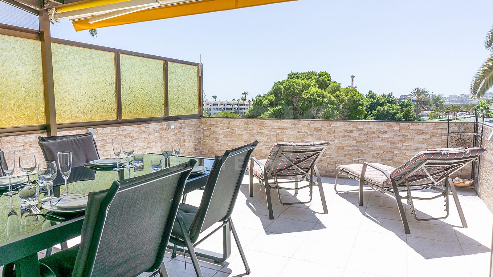 Bungalow en Jardín Monte Rojo