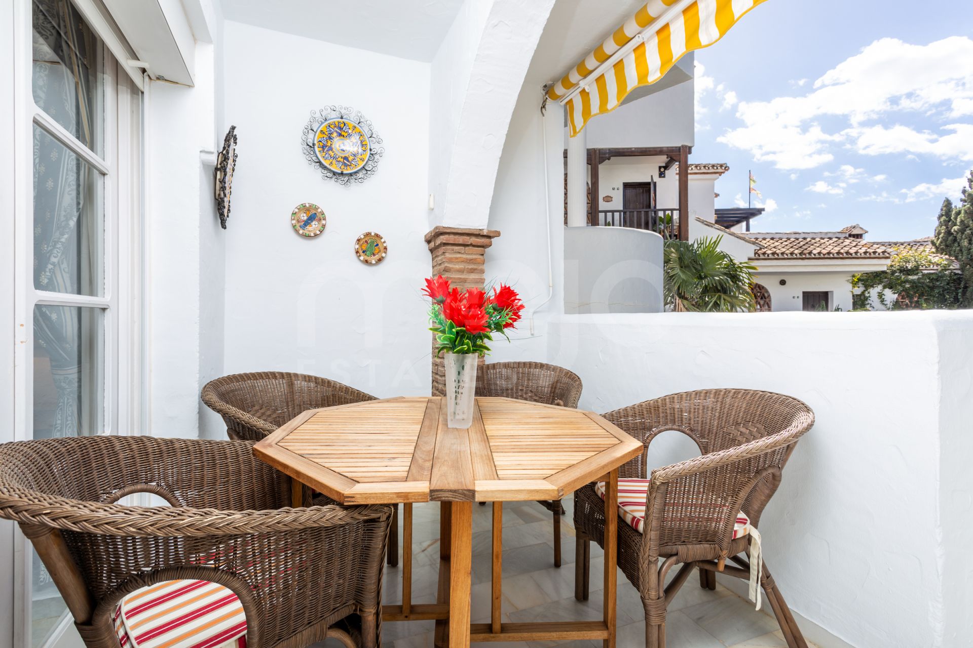 A cozy apartment located inside a gated urbanization in Mijas Costa!