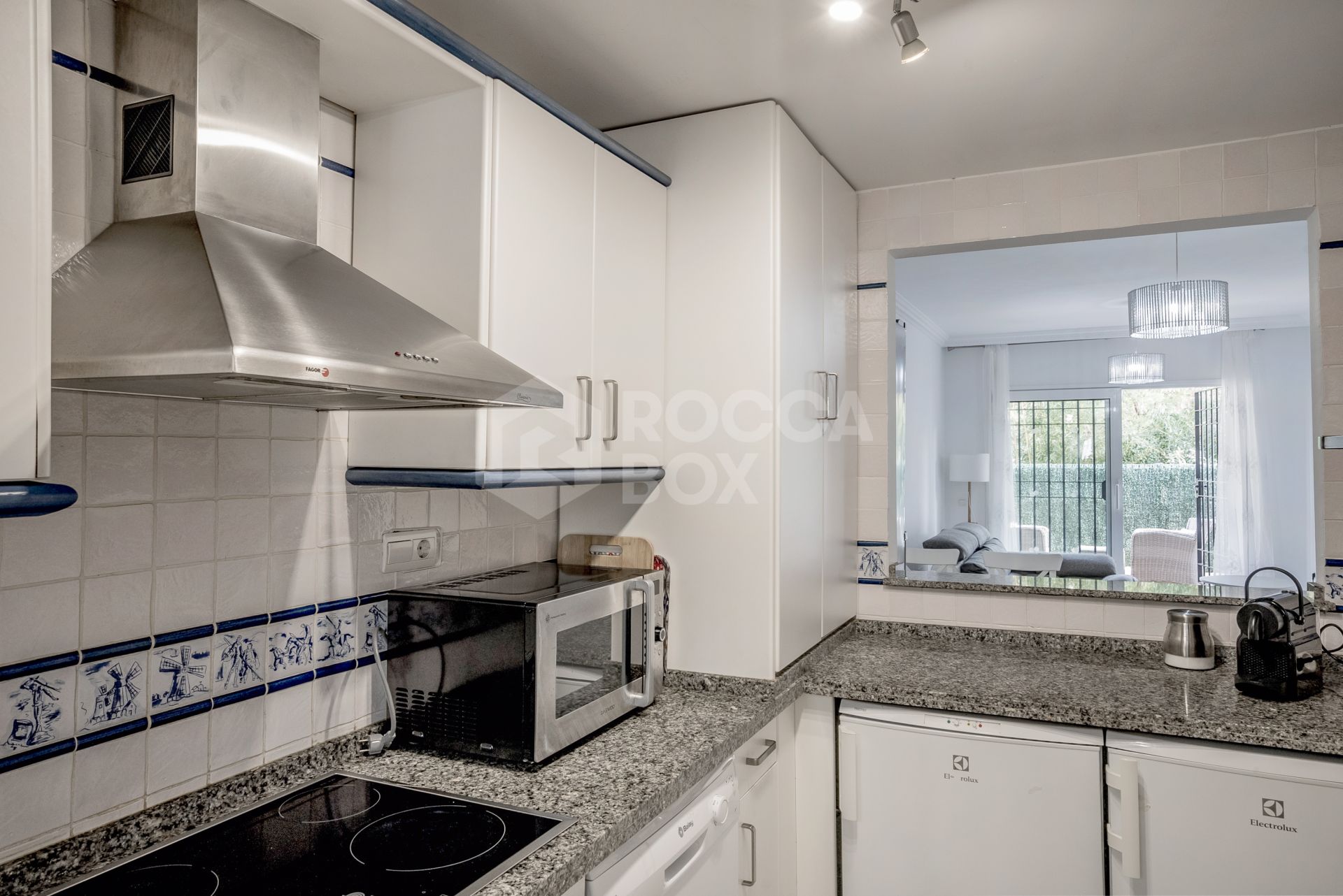 Ground floor apartment in Señorio de Gonzaga, Nueva Andalucía, Marbella