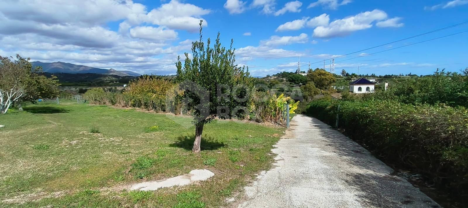 Beautiful, large country villa with beautiful sea views