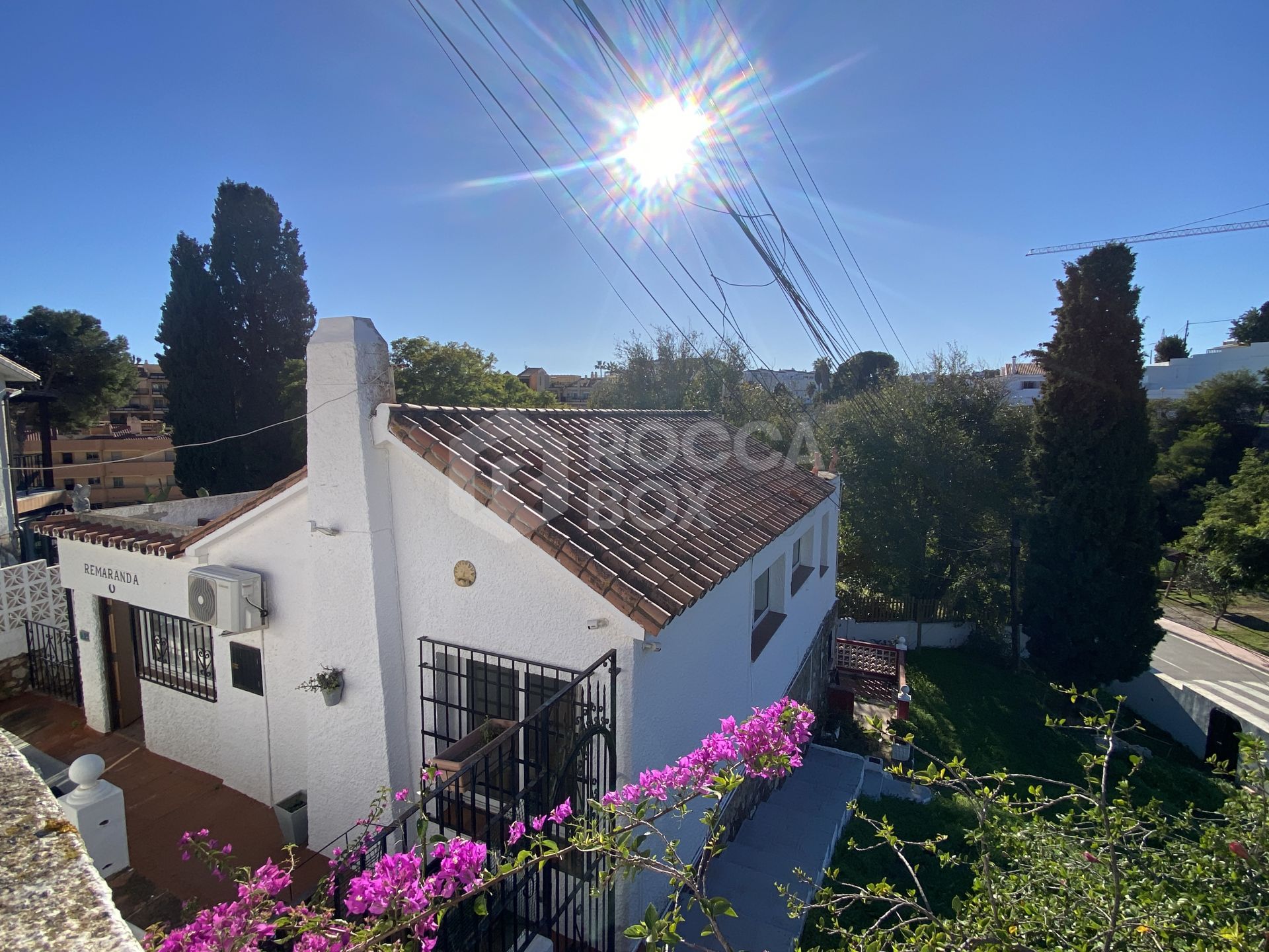 Independent house on privat plot in lower Torreblanca.