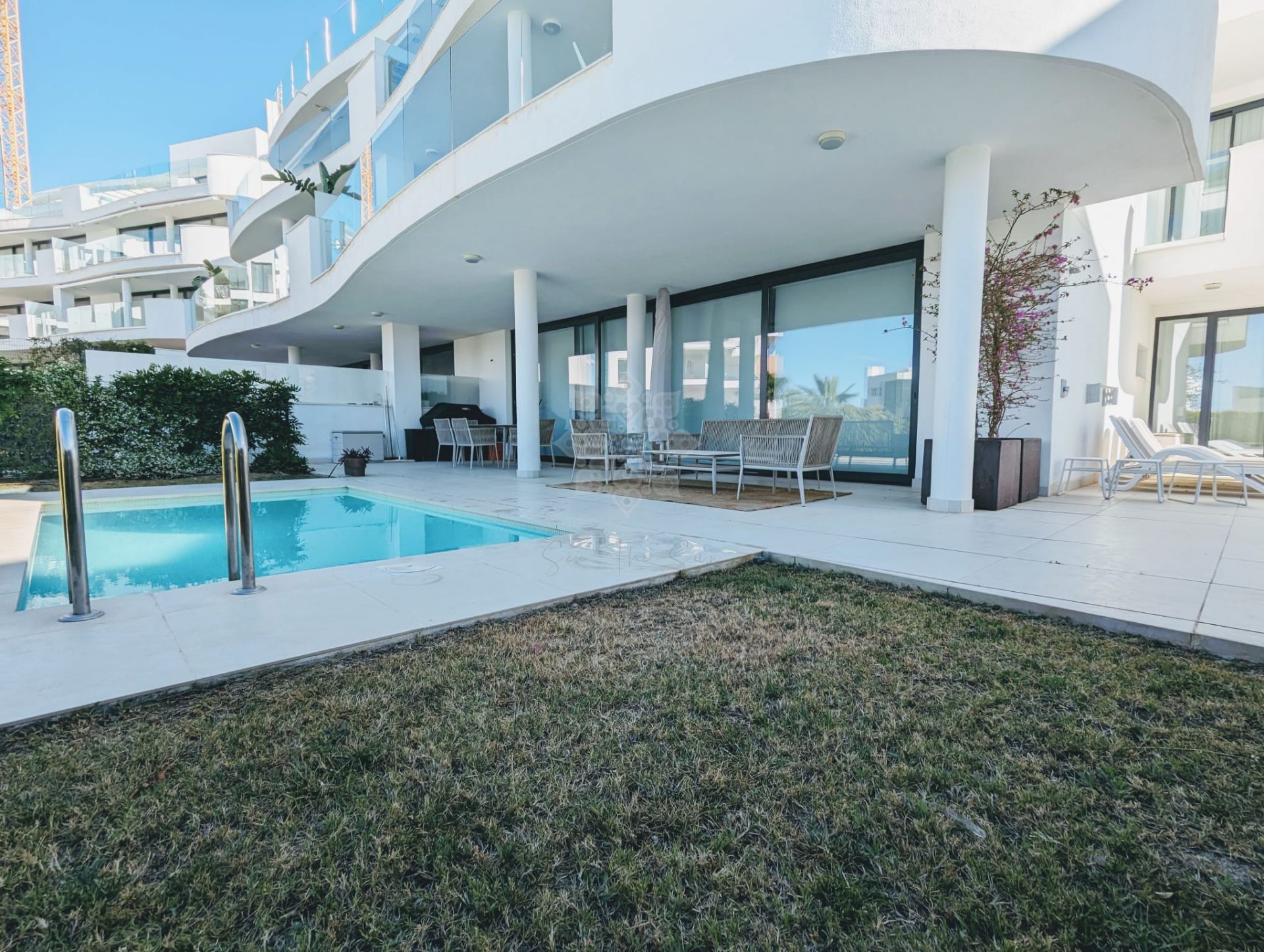 Ground Floor Apartment in El Higueron, Fuengirola