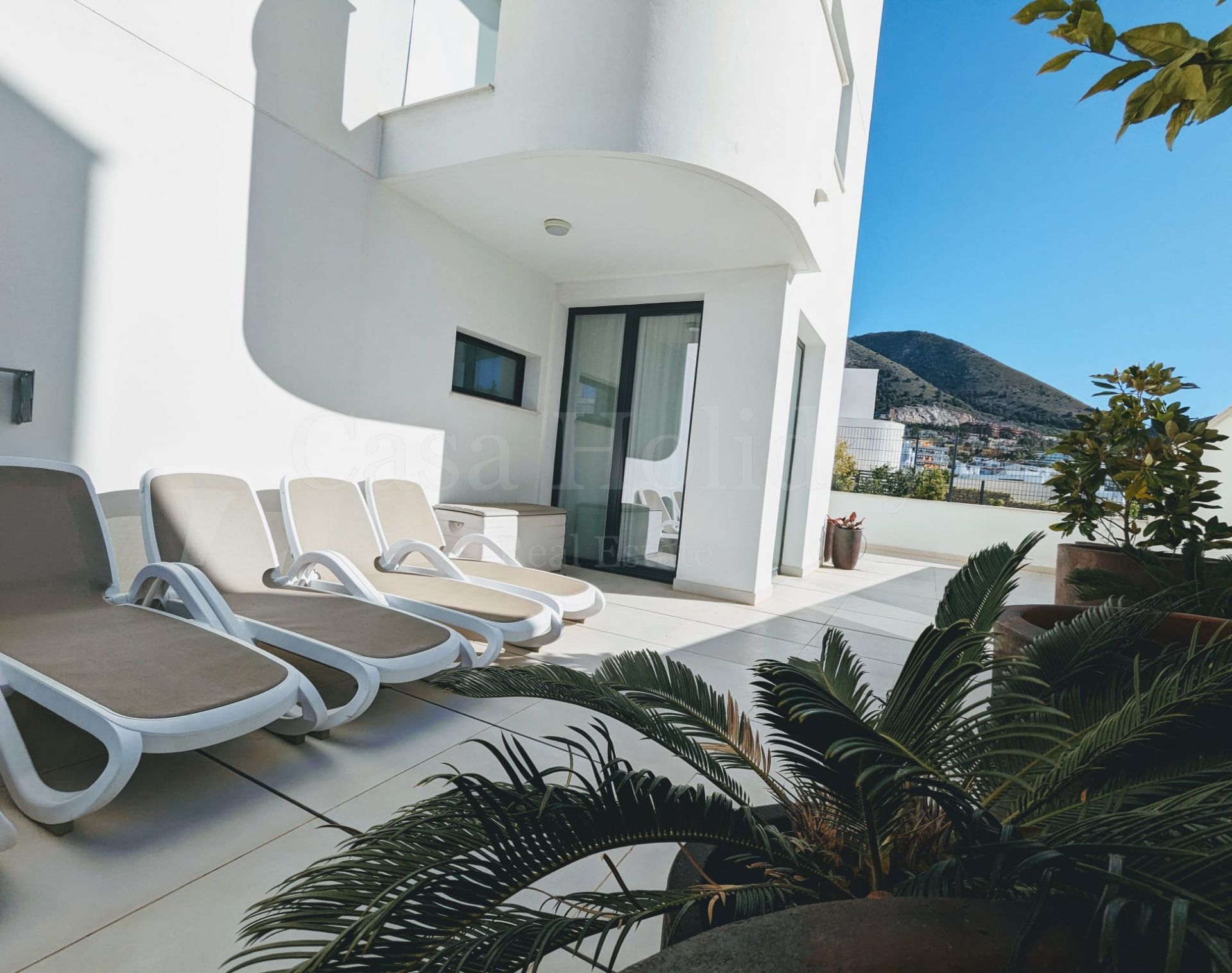 Ground Floor Apartment in El Higueron, Fuengirola