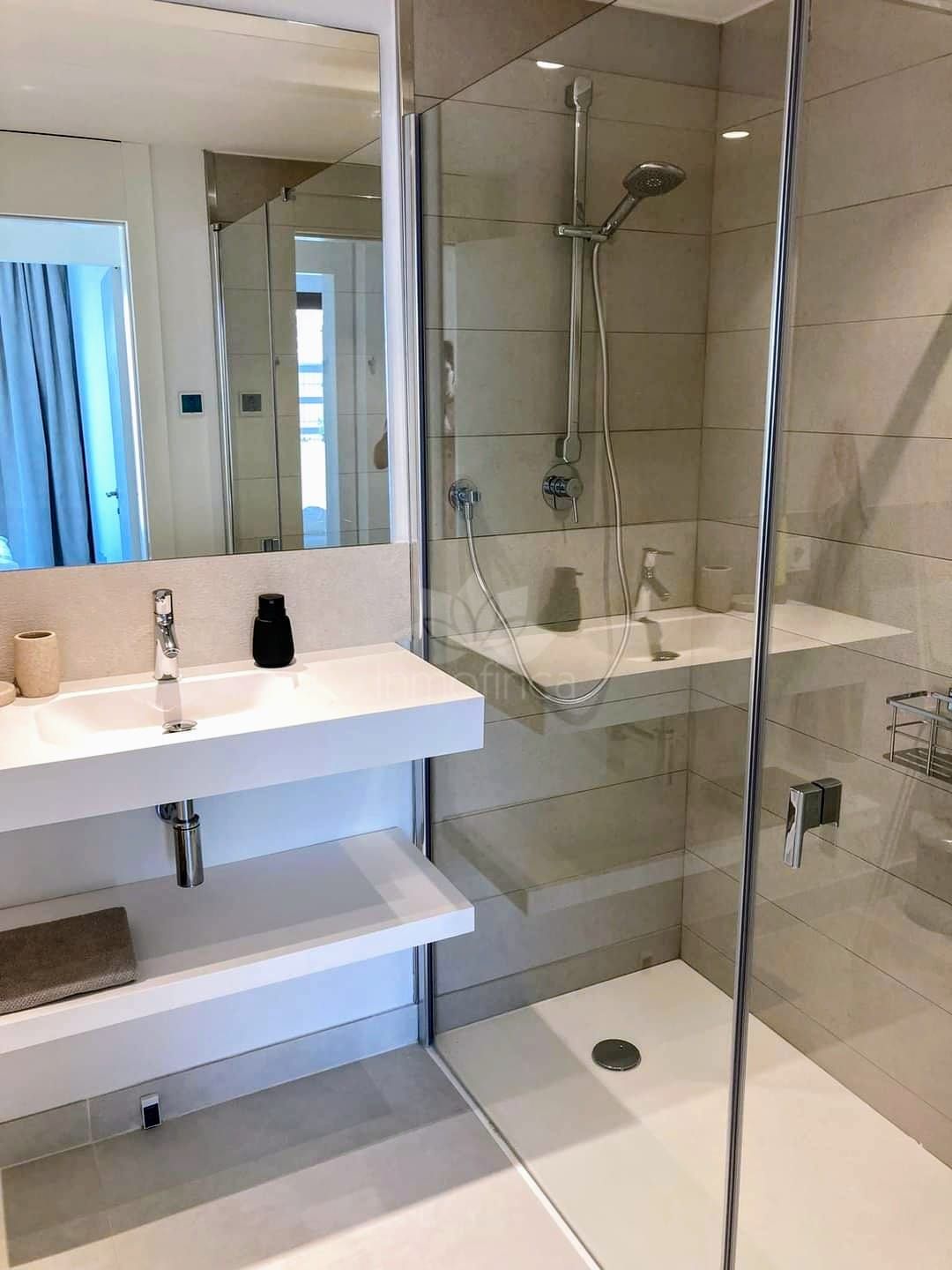 Apartamento Planta Baja en El Higueron, Fuengirola