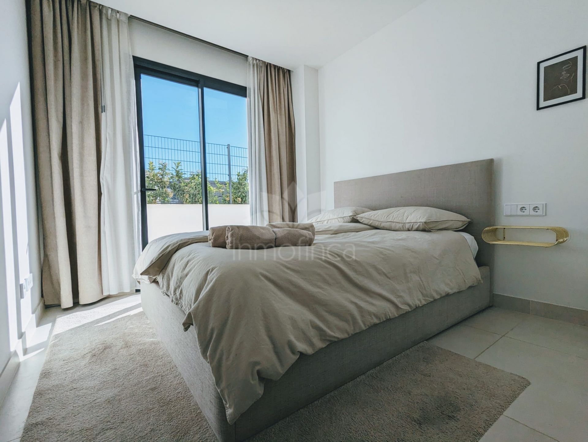 Apartamento Planta Baja en El Higueron, Fuengirola