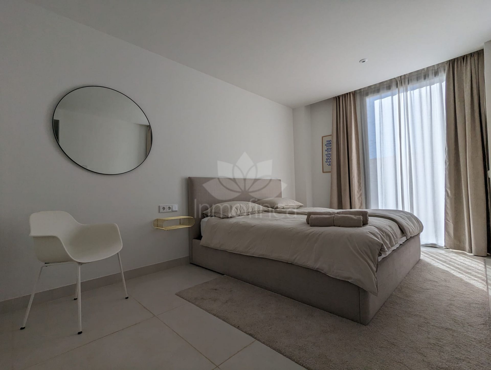 Apartamento Planta Baja en El Higueron, Fuengirola