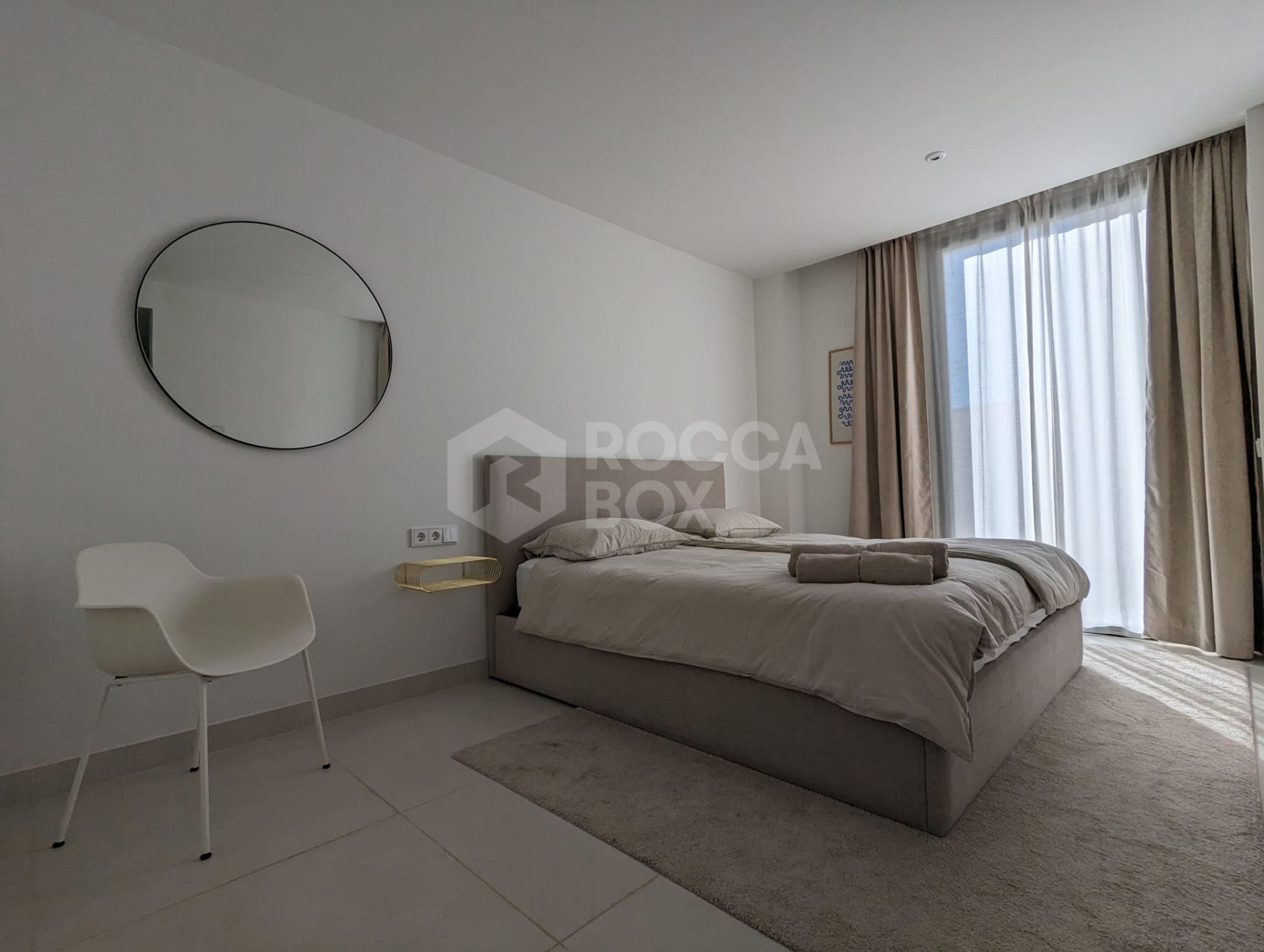 Luxury 3 bed garden villa in Higuerón West with Tourist Licence