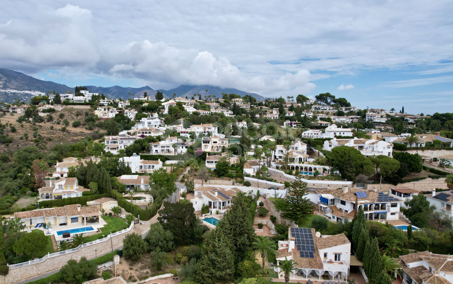 Exquisite Luxury Villa in Sierrezuela, Mijas Costa