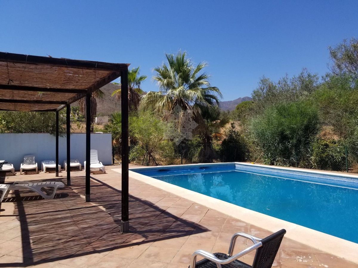 Cortijo en Entrerrios, Mijas Costa