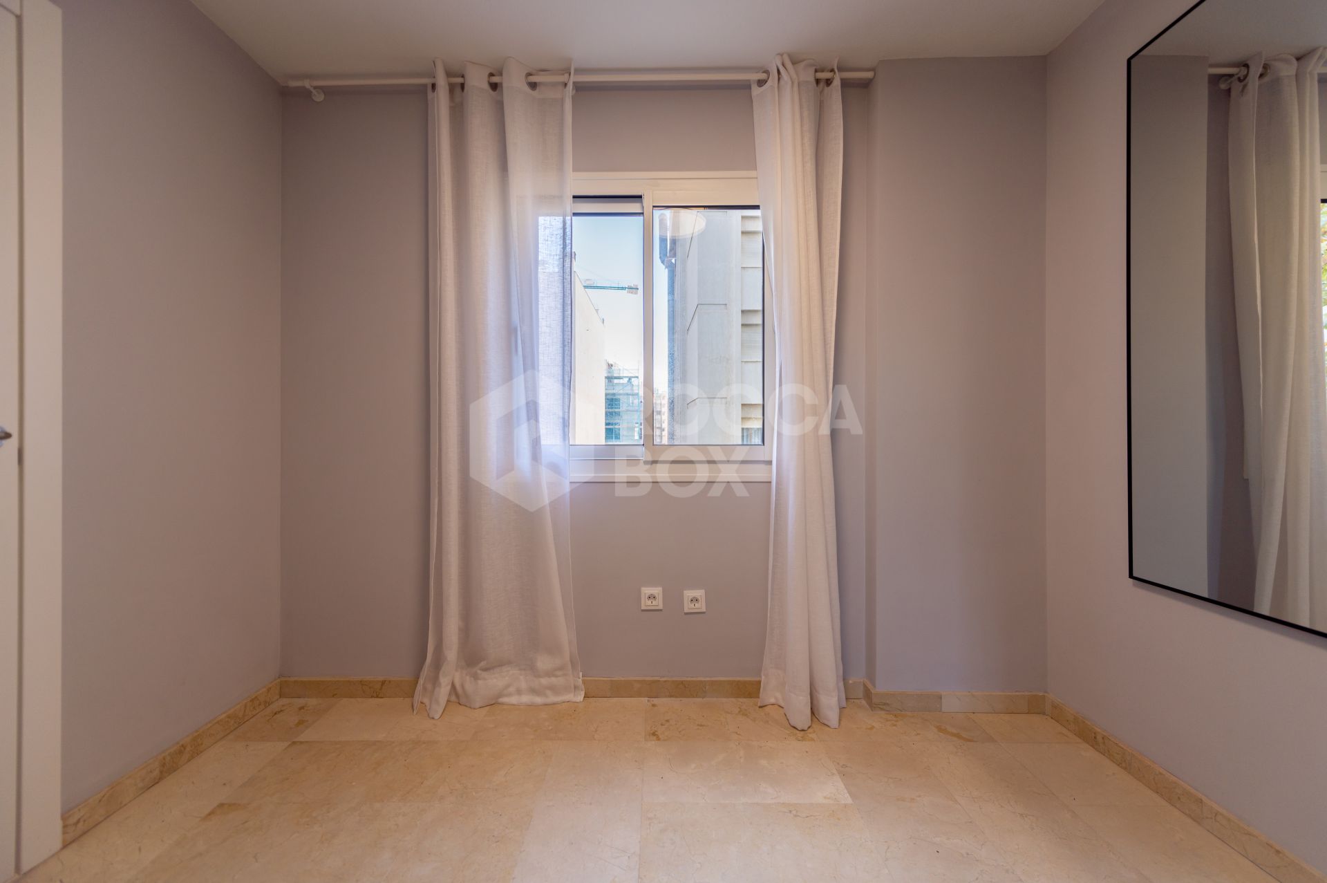 Renovated 3-bedroom Apartment in the Heart of Marbella, 100 Meters from the Beach
