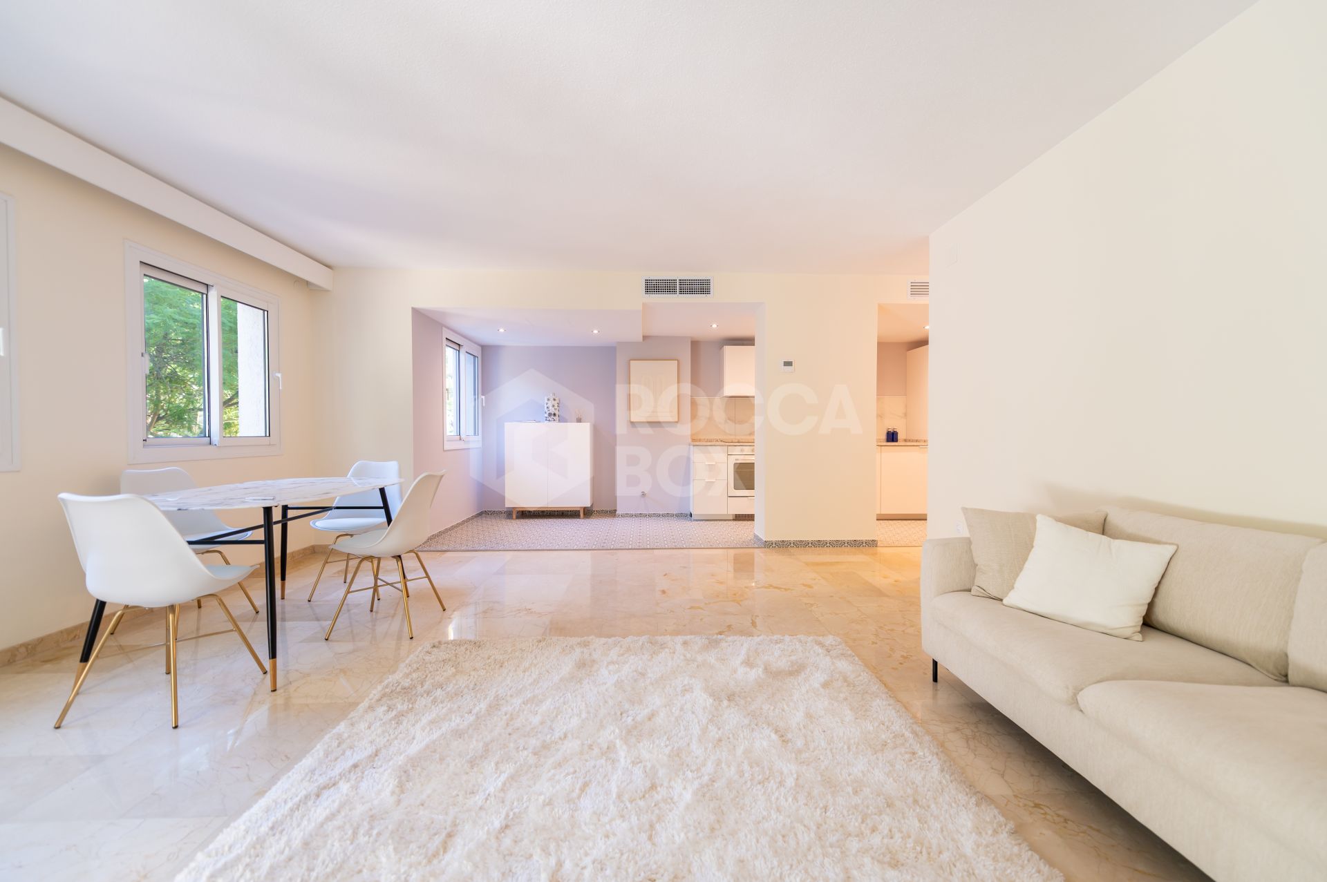 Renovated 3-bedroom Apartment in the Heart of Marbella, 100 Meters from the Beach