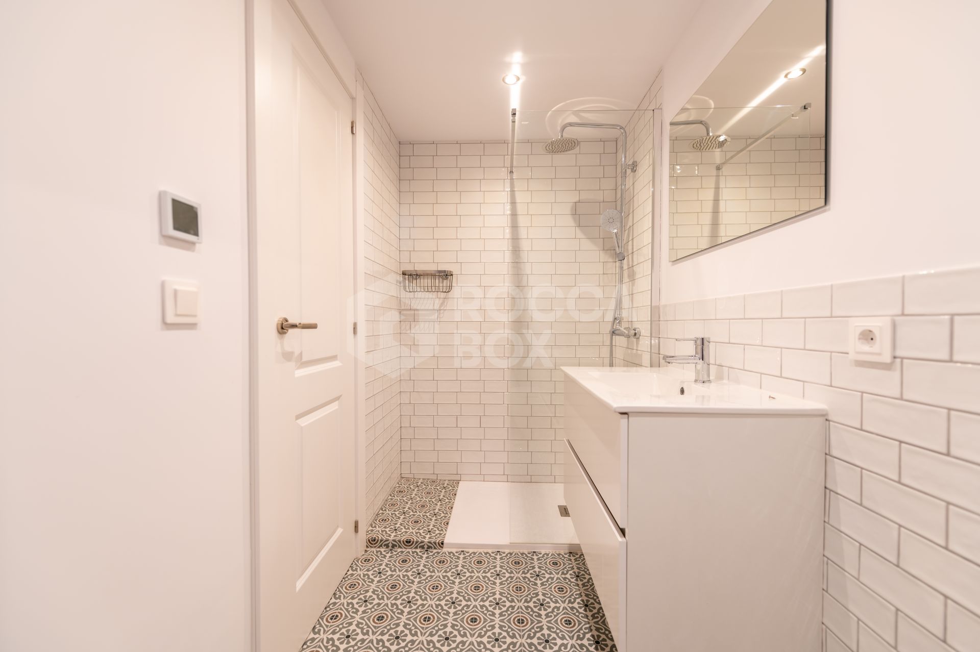 Renovated 3-bedroom Apartment in the Heart of Marbella, 100 Meters from the Beach