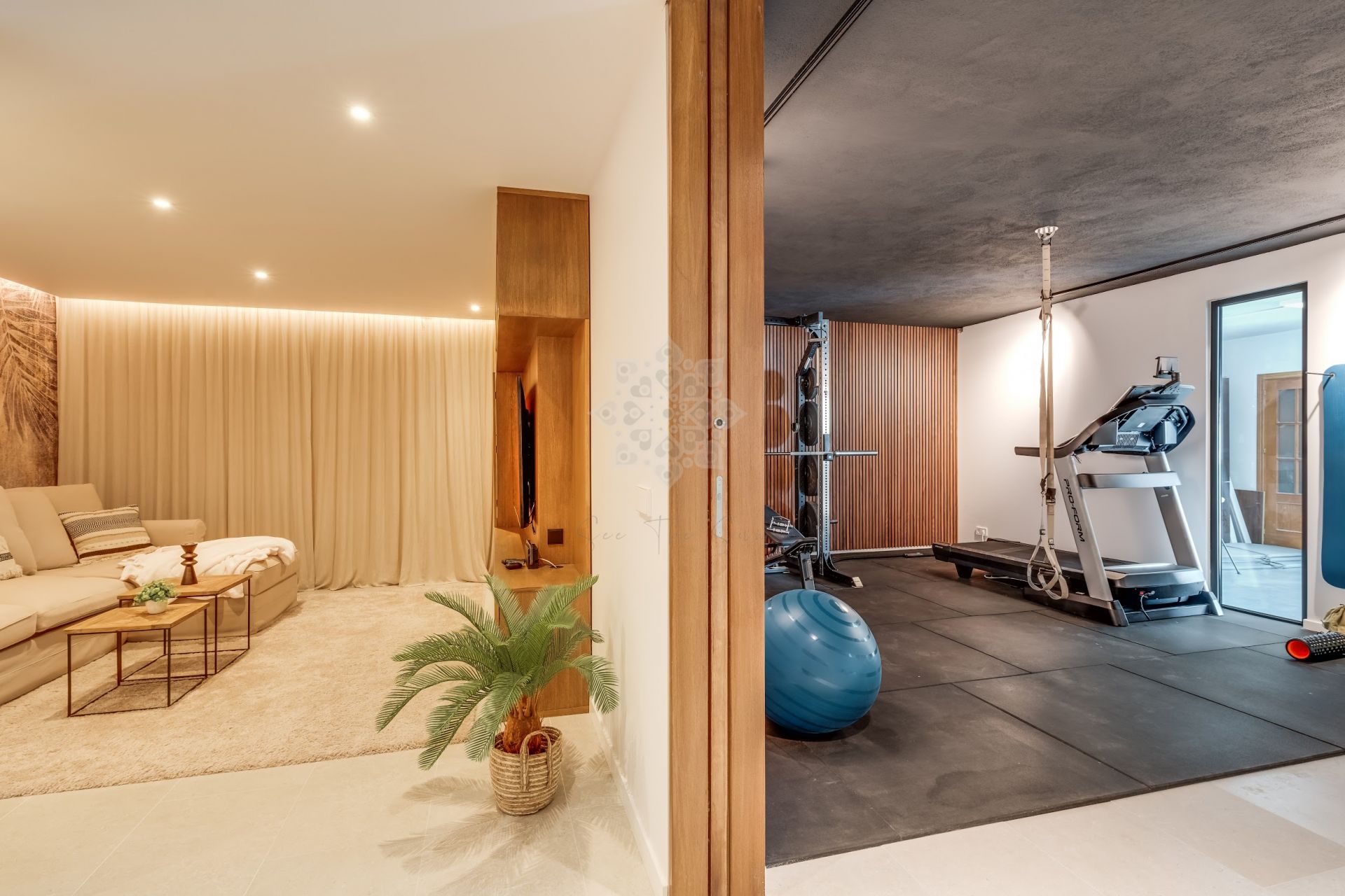 Villa in Supermanzana H, Marbella